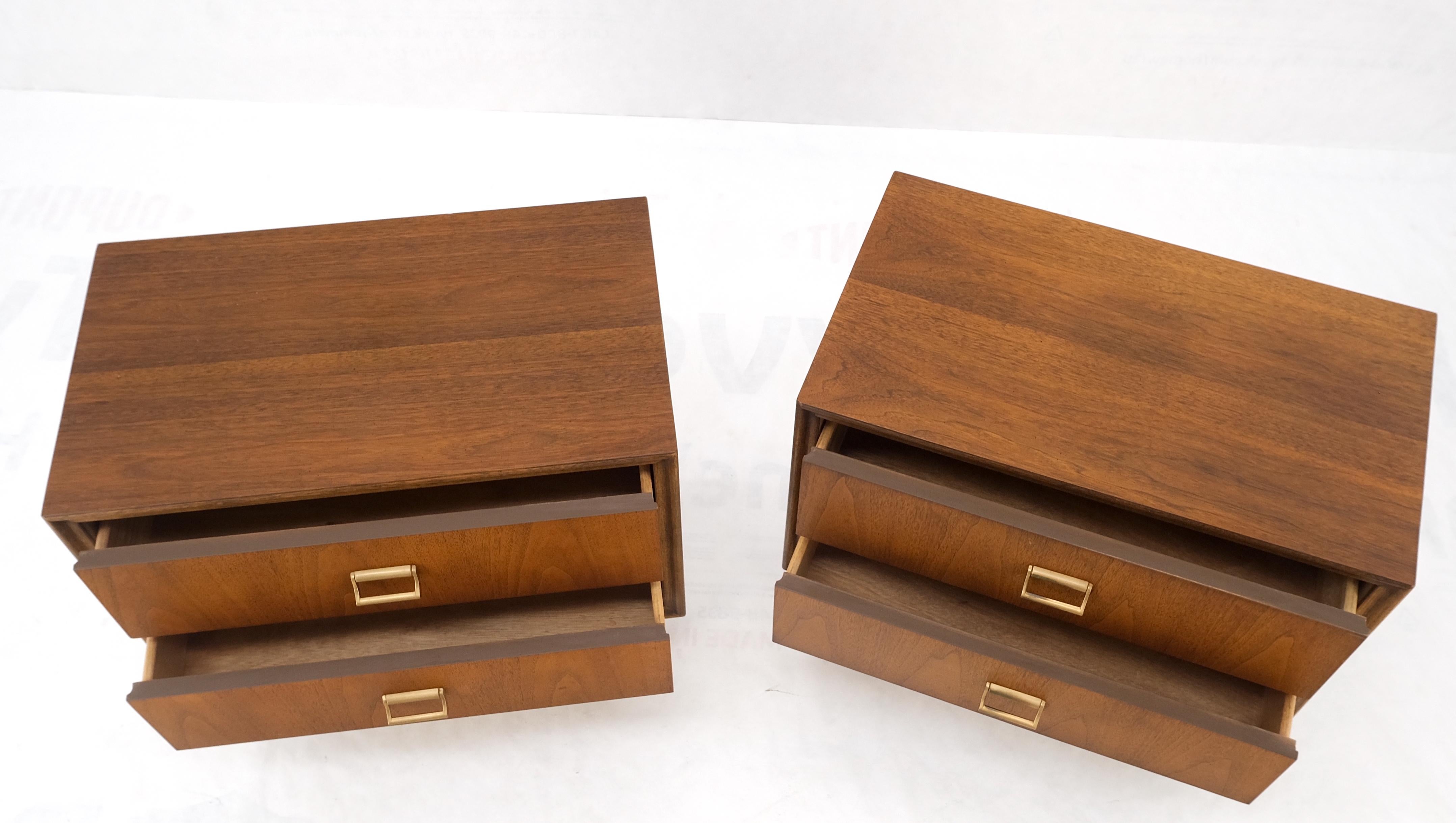 Pair Mid-Century Modern Oiled Walnut Two Drawers End Tabled Nightstands Mint! For Sale 6
