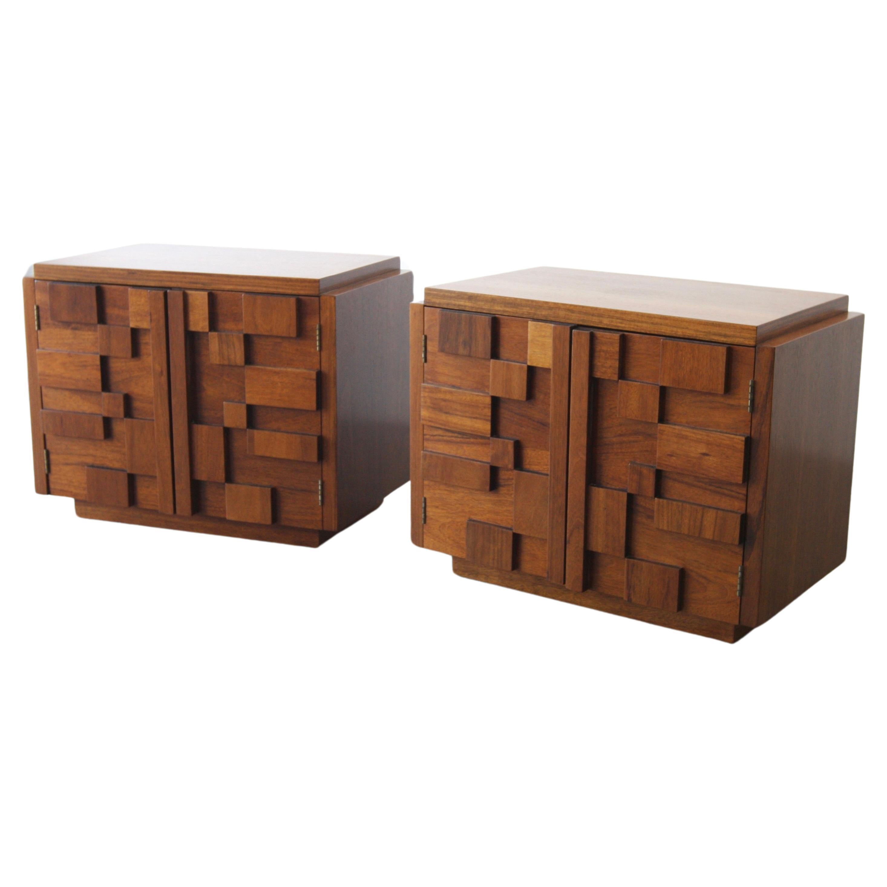 Pair Mid-Century Modern Paul Evans Style Lane Staccato Brutalist Nightstands For Sale