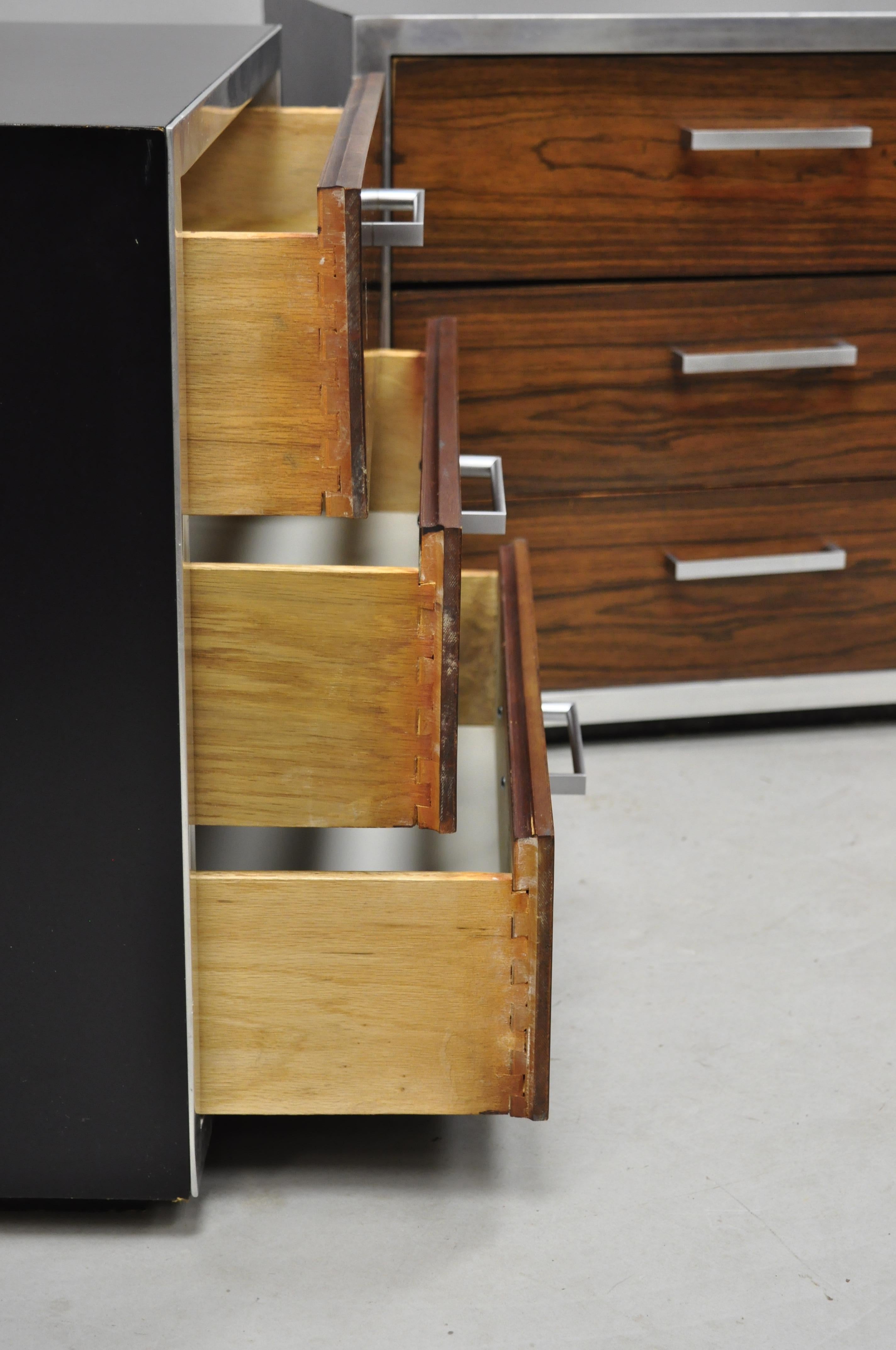 Mid-Century Modern Rosewood Chrome 3-Drawer Nightstands Pair after Milo Baughman In Good Condition In Philadelphia, PA
