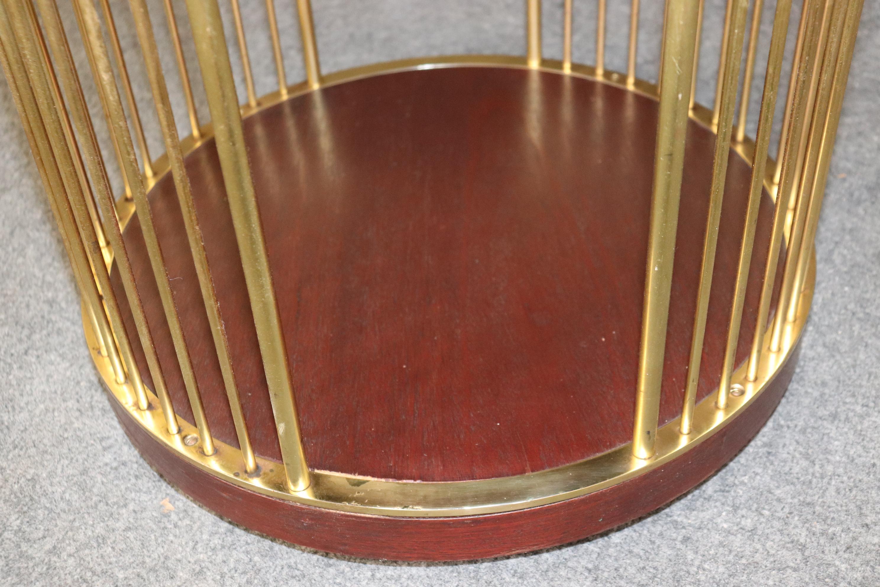 Pair Mid Century Modern Round Mahogany and Brass Paul McCobb Style End Tables  2