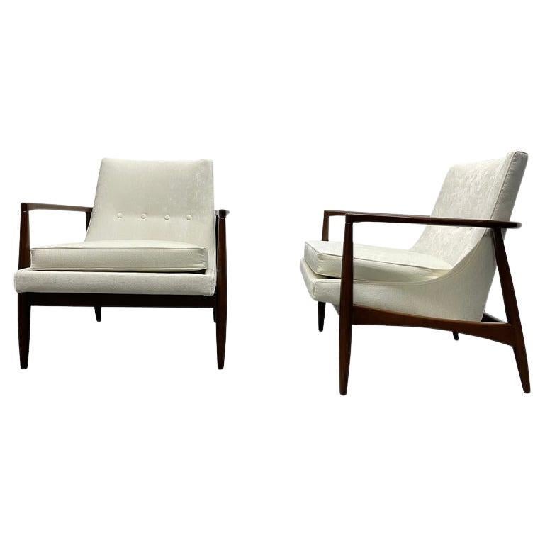 Pair Mid-Century Modern Sculptural Lounge Chairs Style of IB Kofod-Larsen For Sale