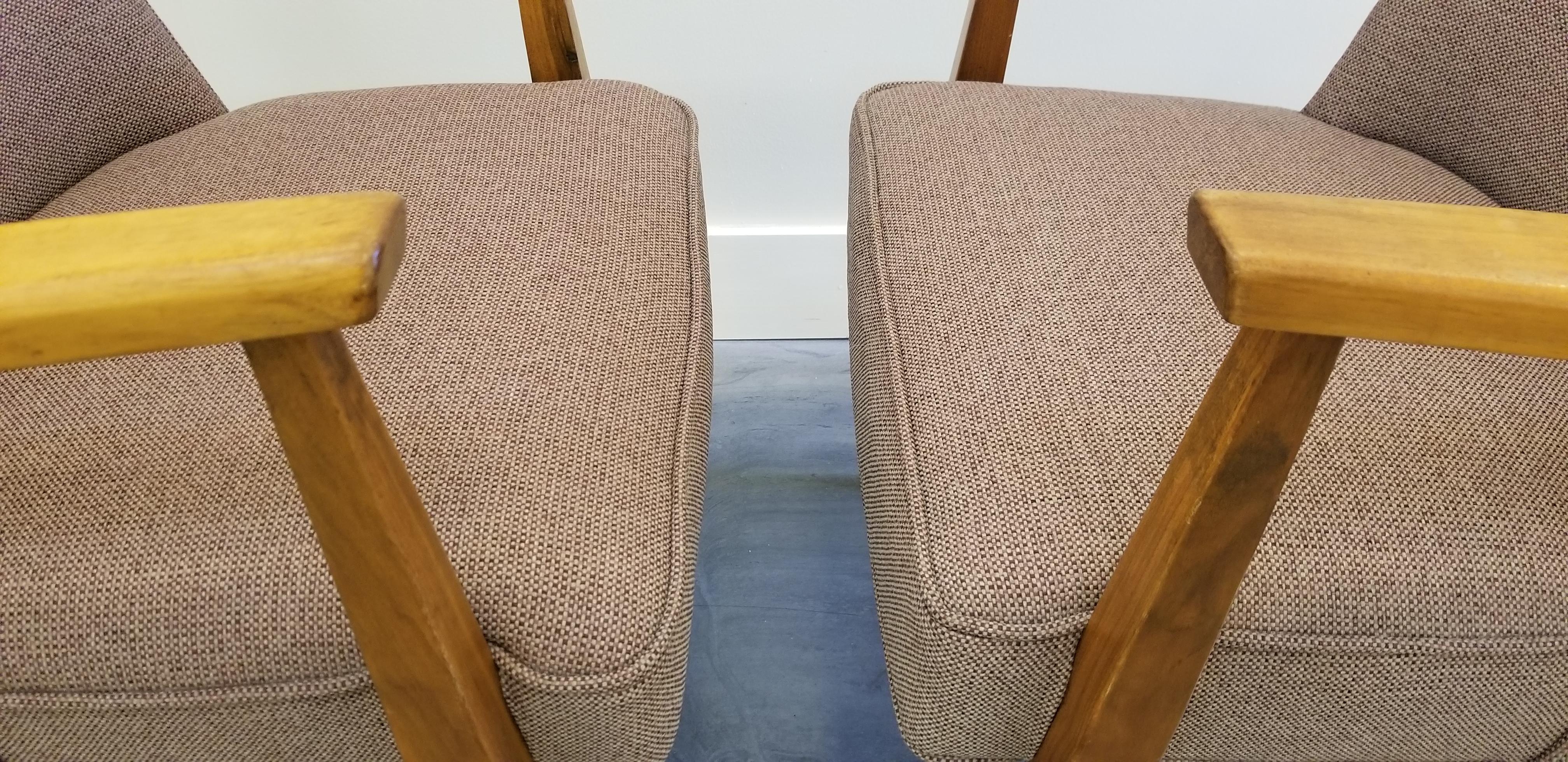 Pair Mid-Century Modern Side Chairs For Sale 1