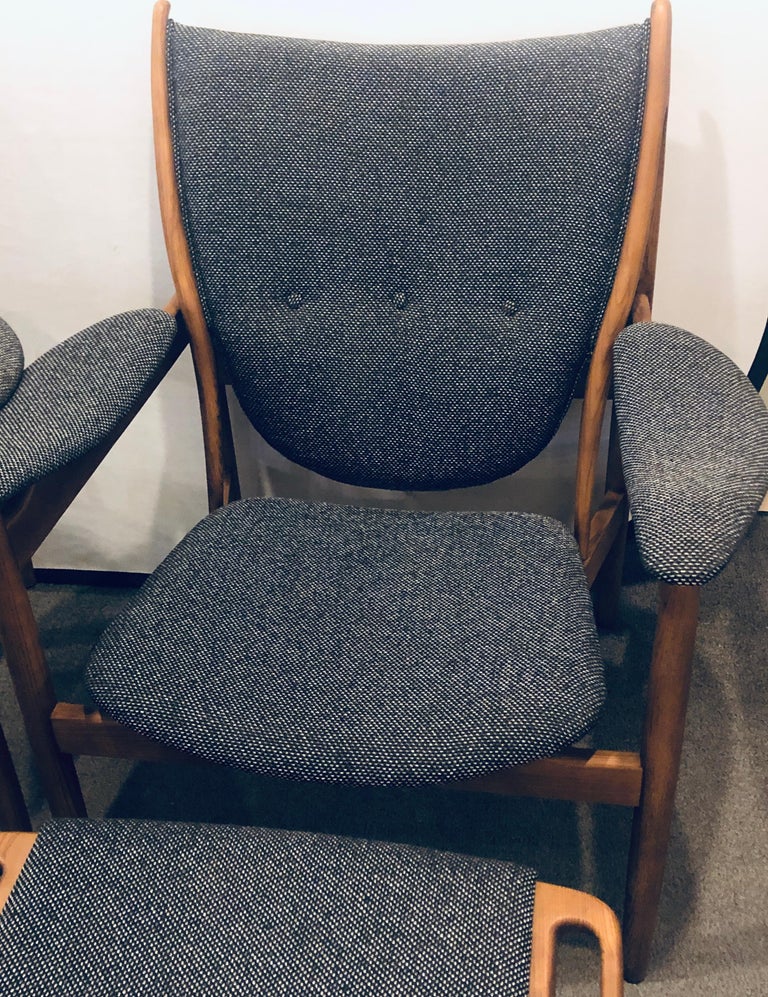 Pair of MidCentury Modern Sleek and Stylish Arm Chairs with Ottomans