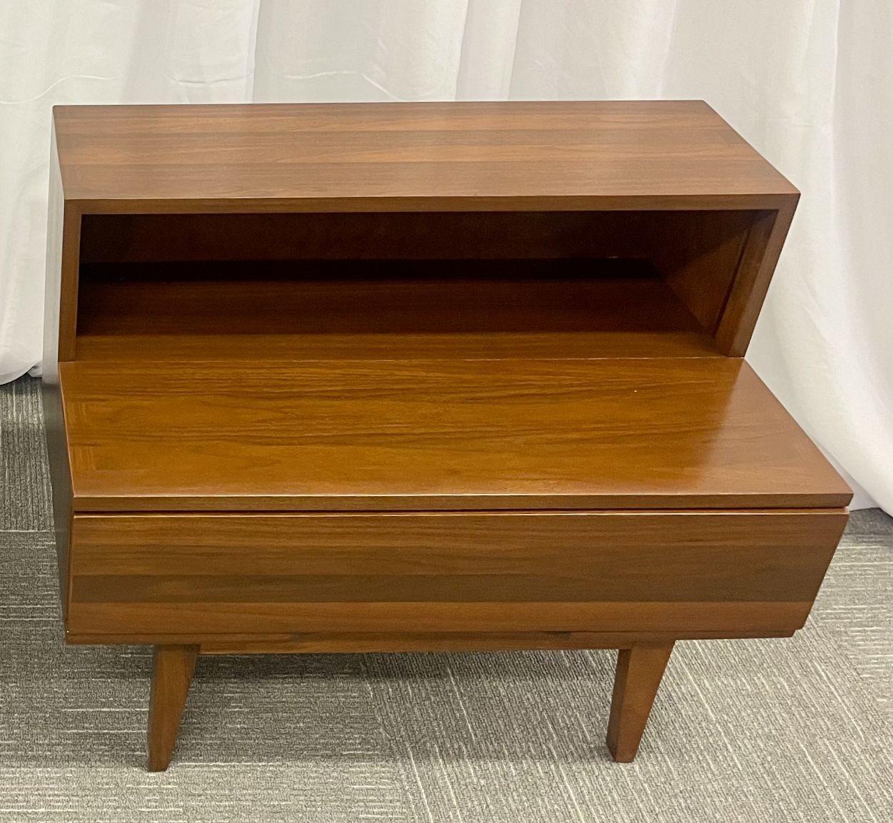 Pair Mid-Century Modern Step End Tables/Nightstands, Nakashima Style, American For Sale 5