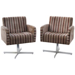 Pair of Mid-Century Modern Swivel Lounge Chairs