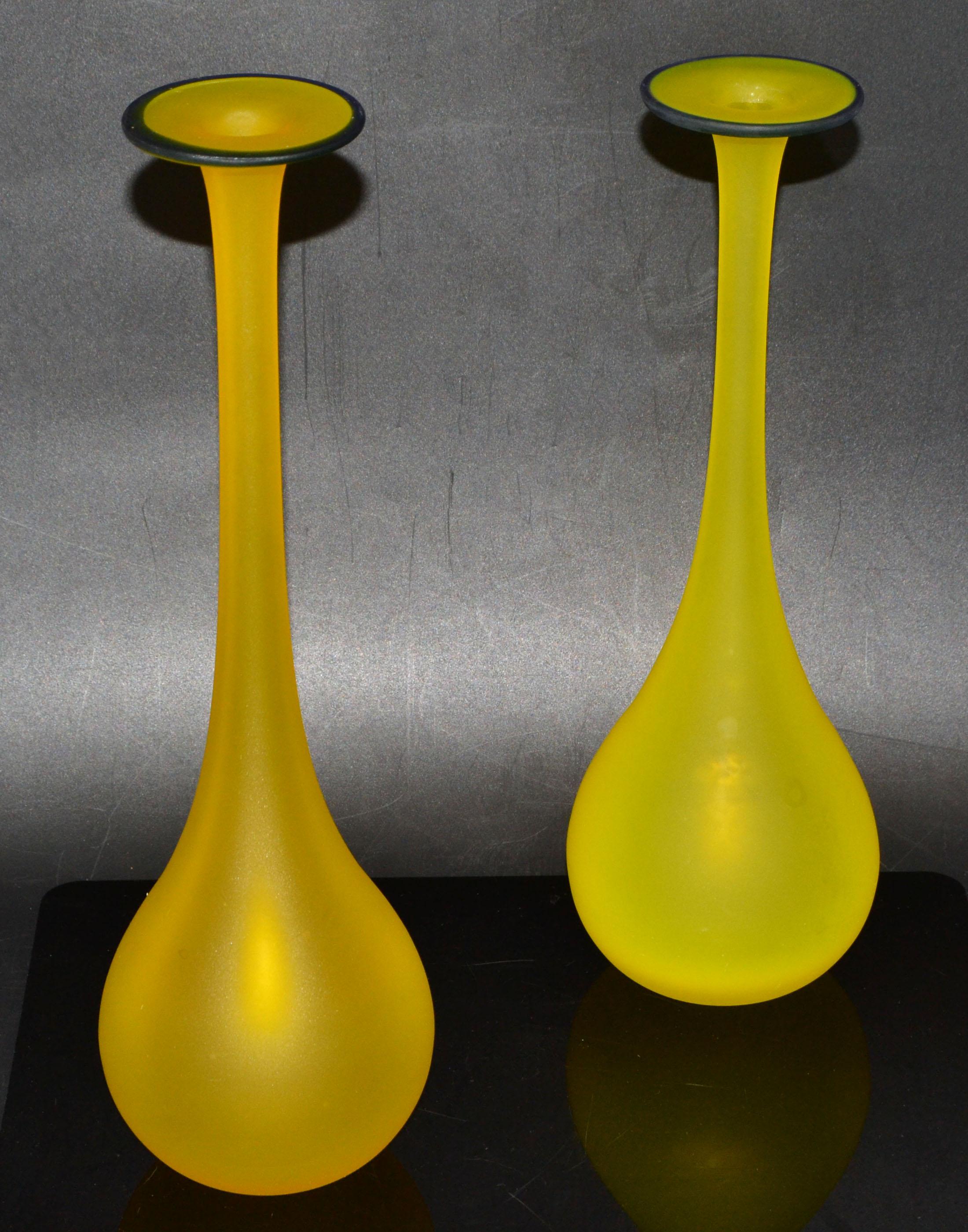 Pair, Mid-Century Modern Translucent Blue and Yellow Satin Glass Bud Vase, Italy For Sale 4