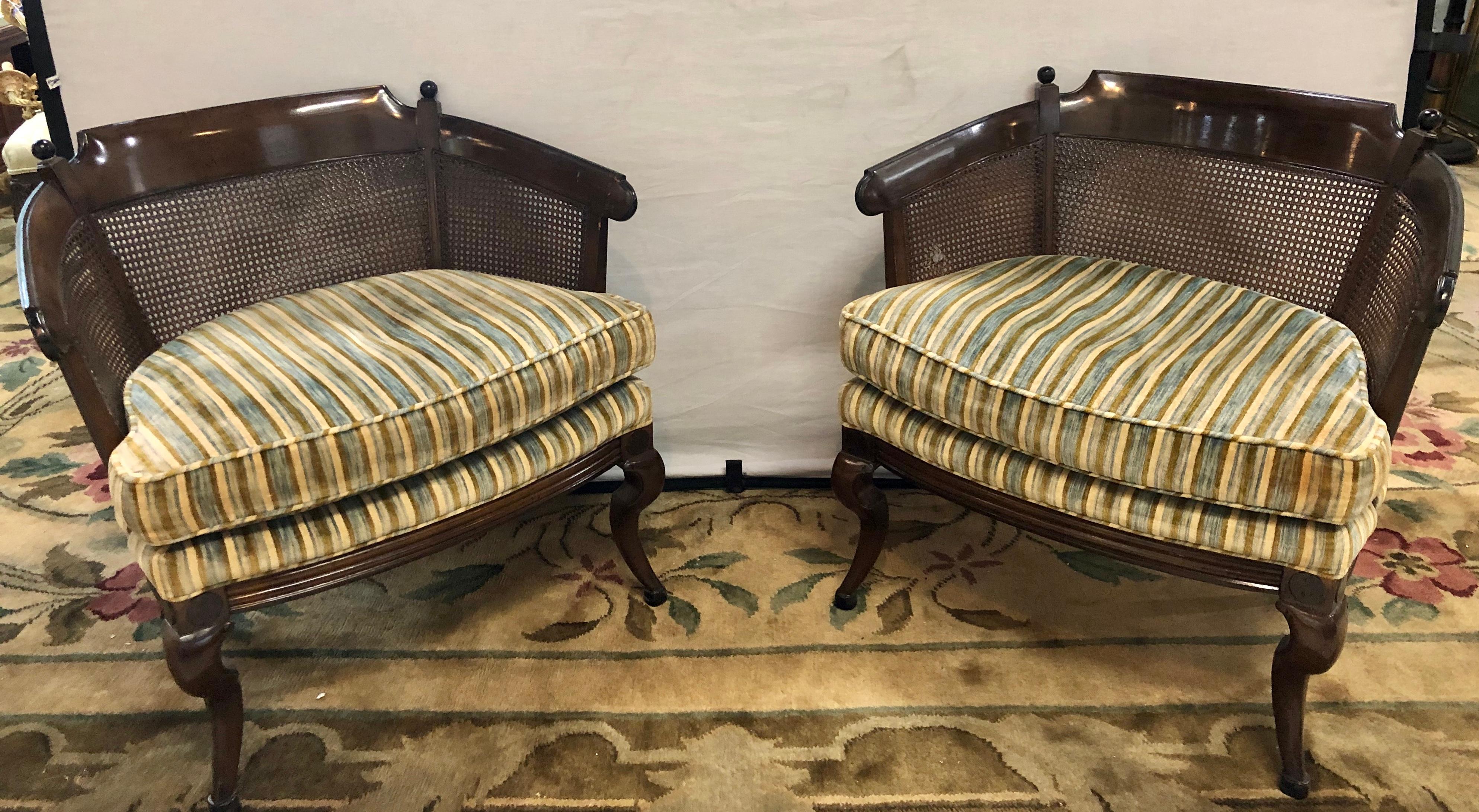 Mid-20th Century Pair of Mid-Century Modern Tub Chairs in Striped Upholstery with Cushion