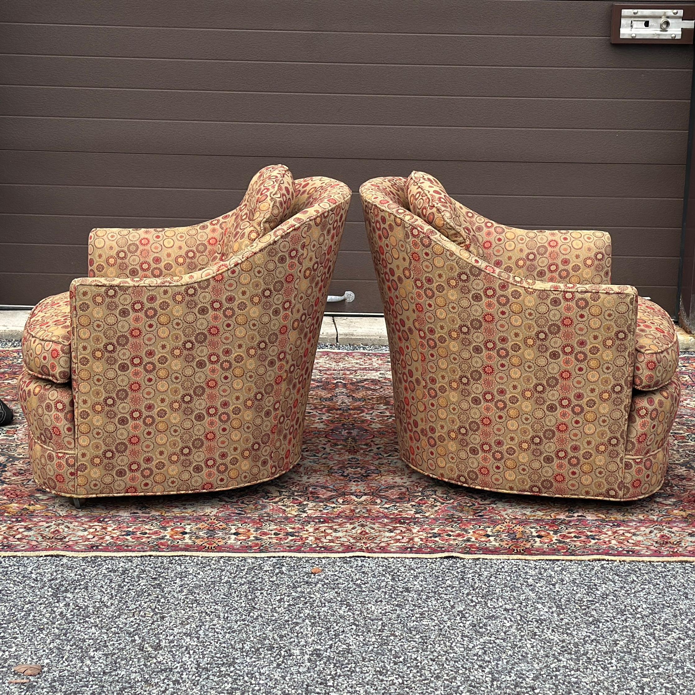 Pair Mid-Century Modern Upholstered Barrel Back Lounge Club Chairs on Casters For Sale 6