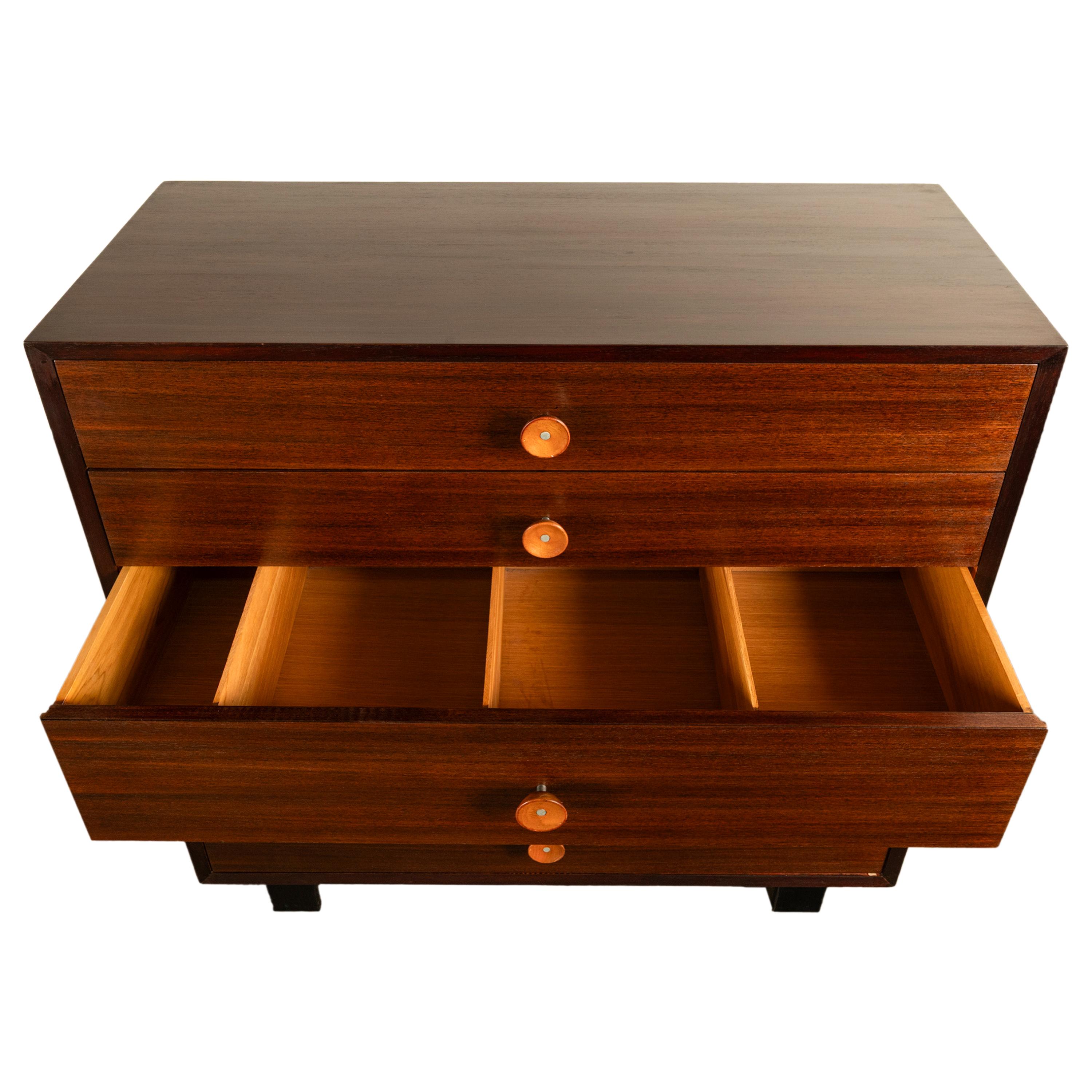 Ein Paar moderne Kommoden aus Nussbaumholz, Mid-Century Modern, George Nelson Herman Miller 1955 5