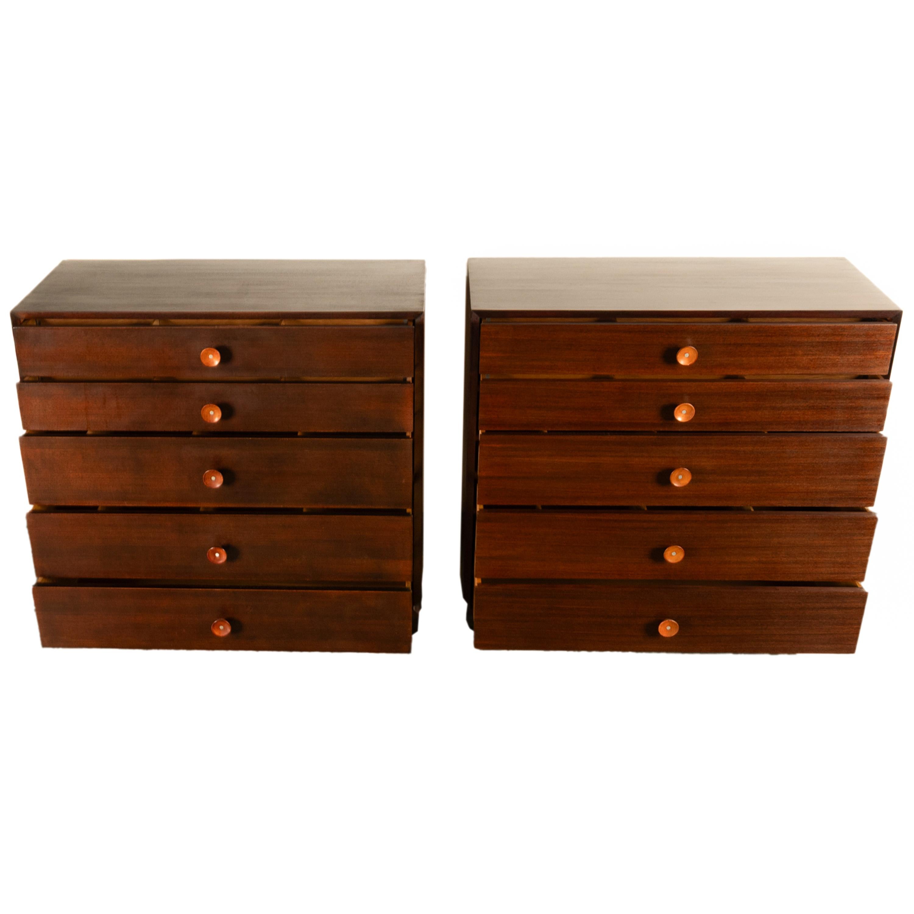 Ein Paar moderne Kommoden aus Nussbaumholz, Mid-Century Modern, George Nelson Herman Miller 1955 (Walnuss)