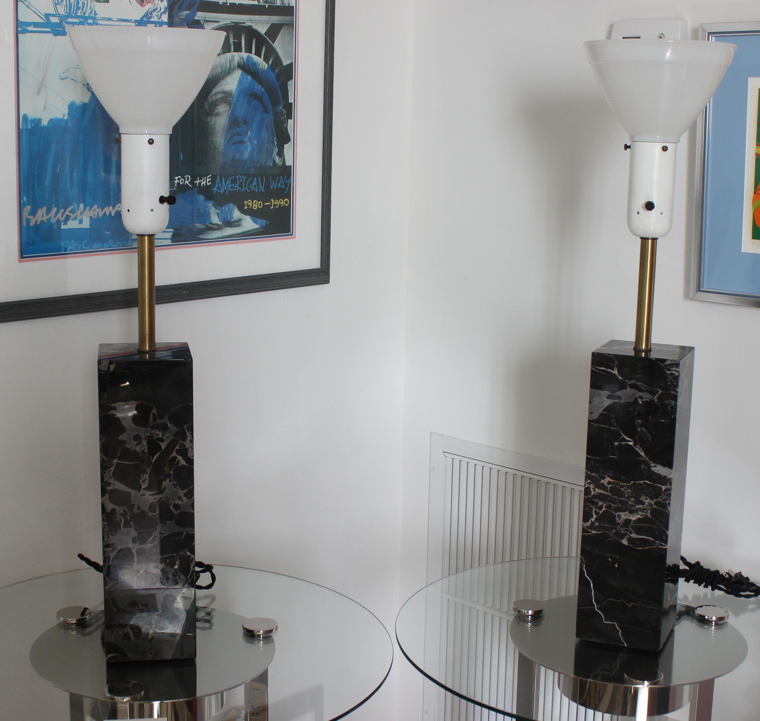 American Pair Mid-Century Modern Walter Von Nessen Table Lamps in Black Variegated Marble For Sale