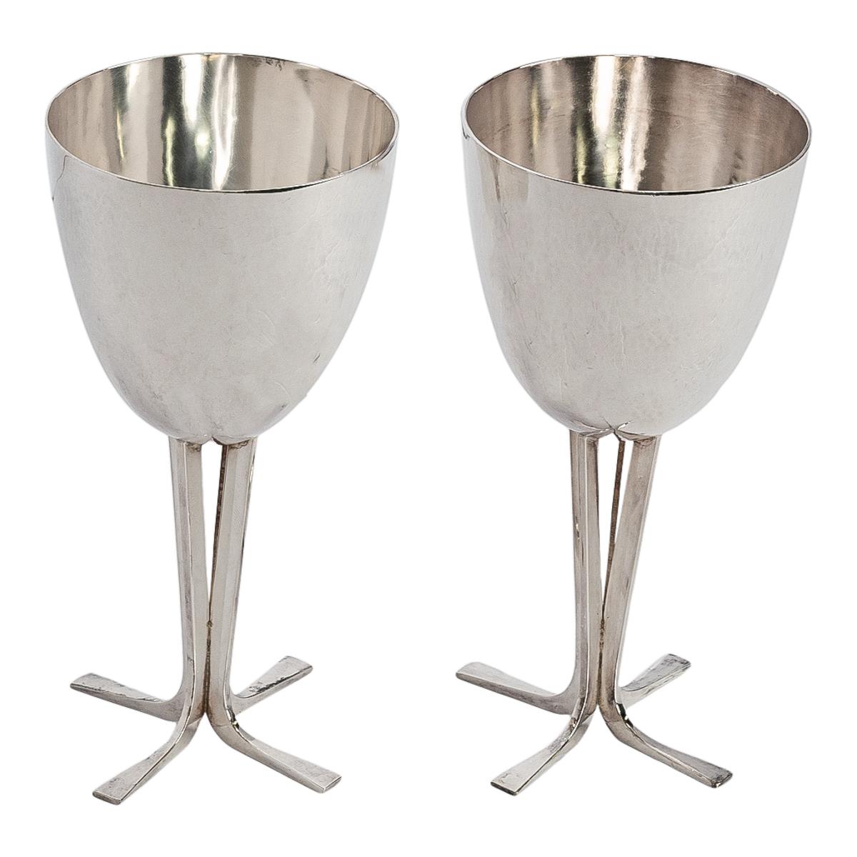 Fine XX secolo Coppia di calici d'argento modernisti della metà del secolo Joe Reyes Apodaca Oregon 1985 in vendita