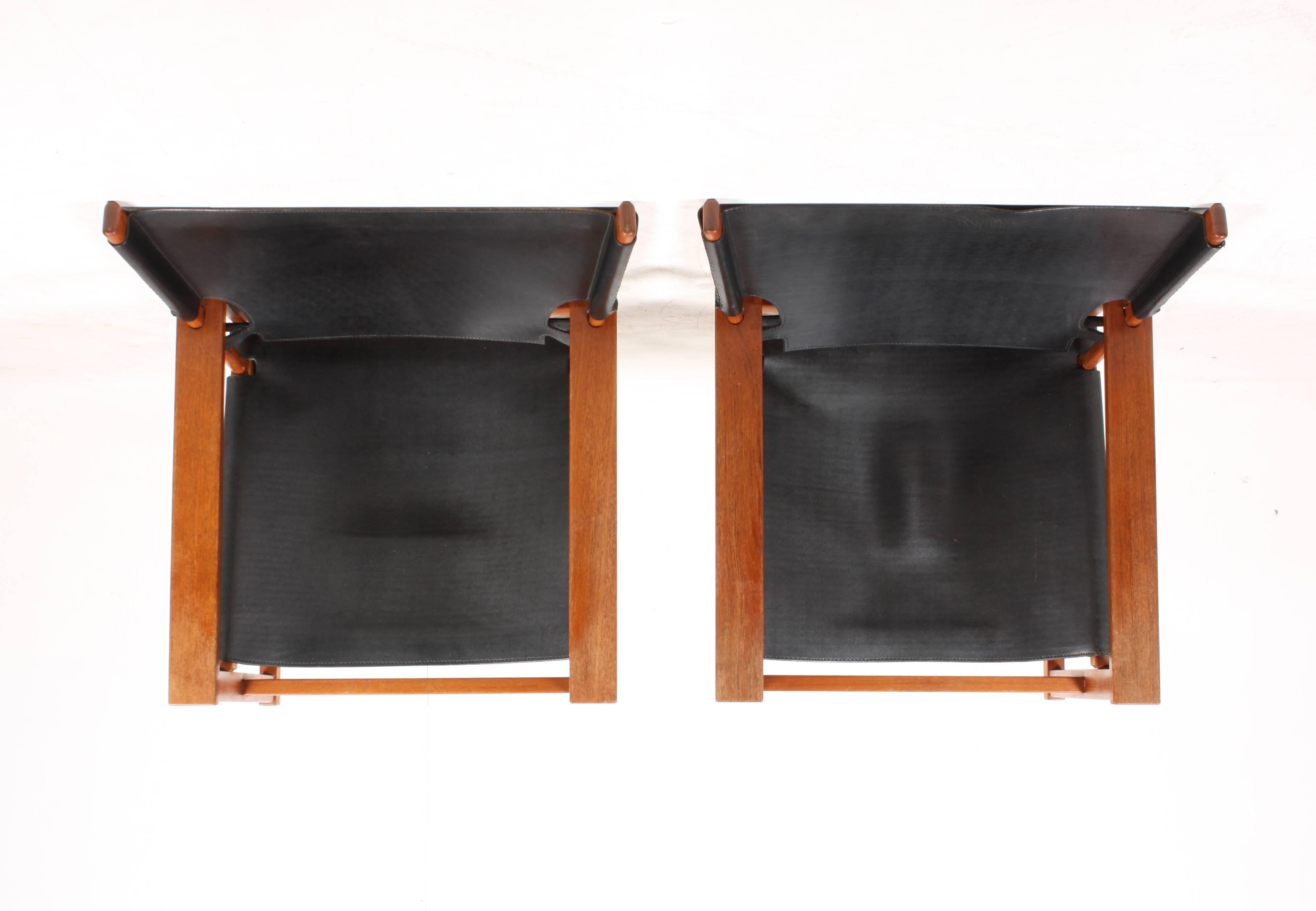 Pair of Midcentury of Lounge Chairs in Leather and Teak Made in Denmark 1