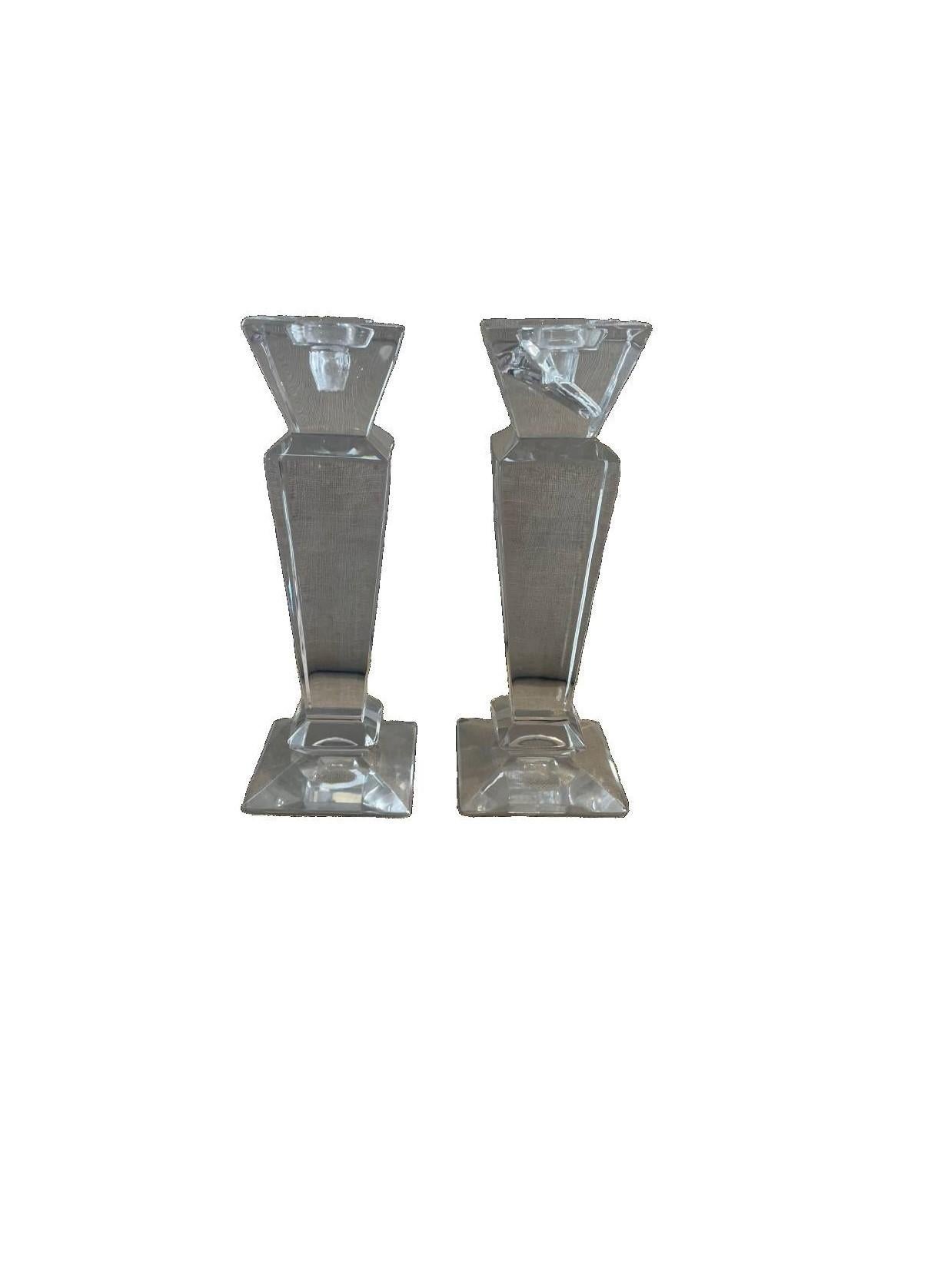 American Classical Pair Mid-century Pressed Glass Candle Holders For Sale