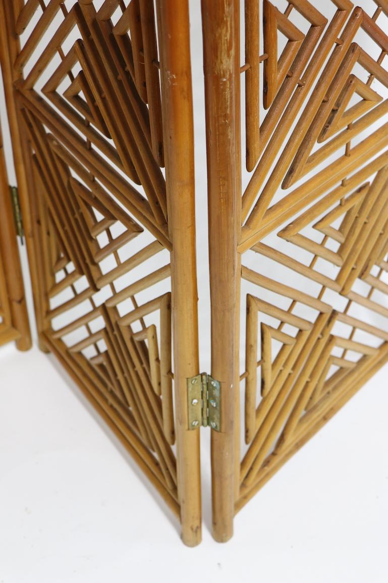 Pair of Mid Century  Reed Wicker Bamboo Folding Screens In Good Condition In New York, NY
