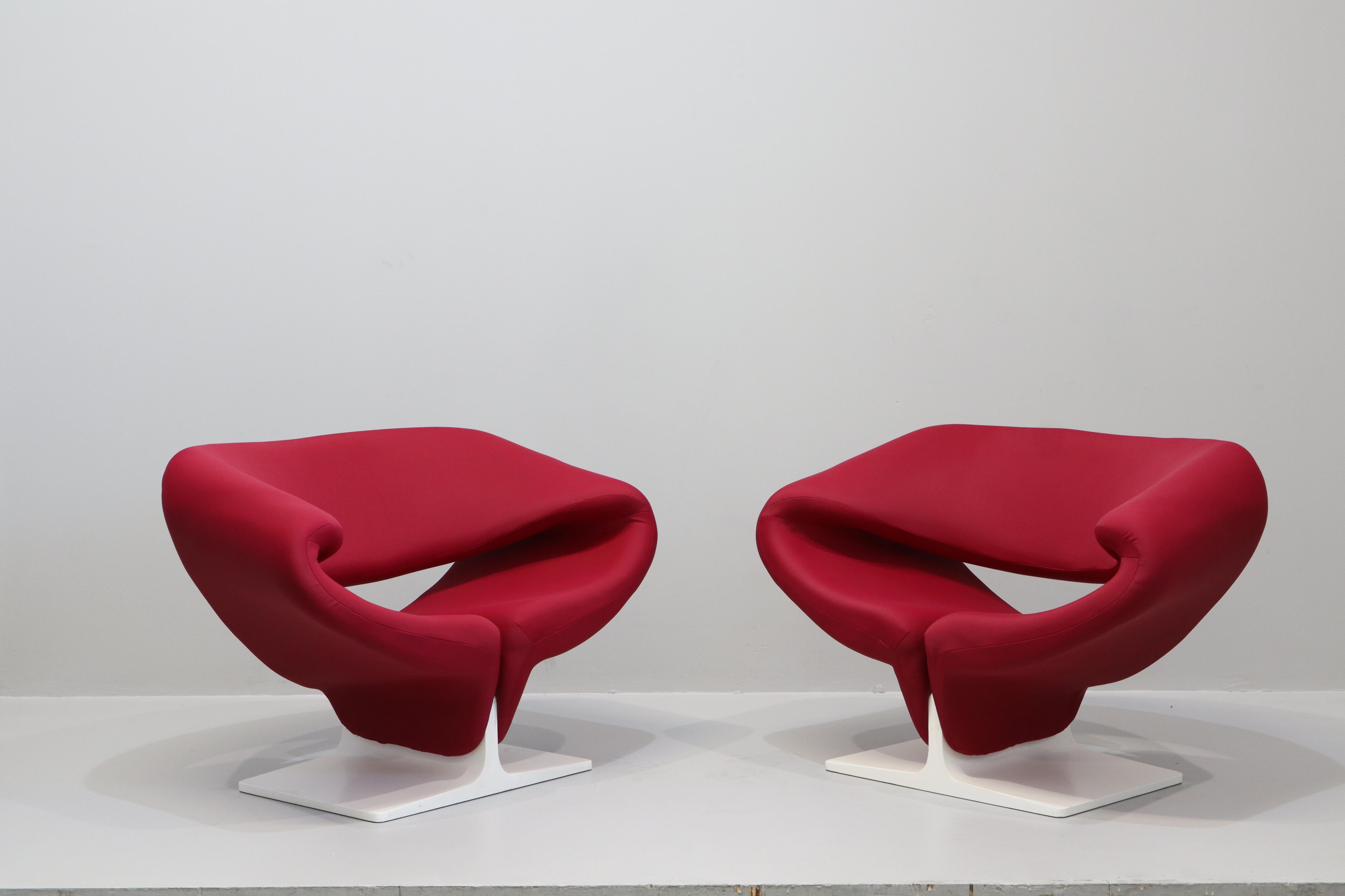 Mid-Century Modern Paire de chaises à rubans du milieu du siècle par Pierre Paulin pour Artifort, 1960 Label Whit en vente