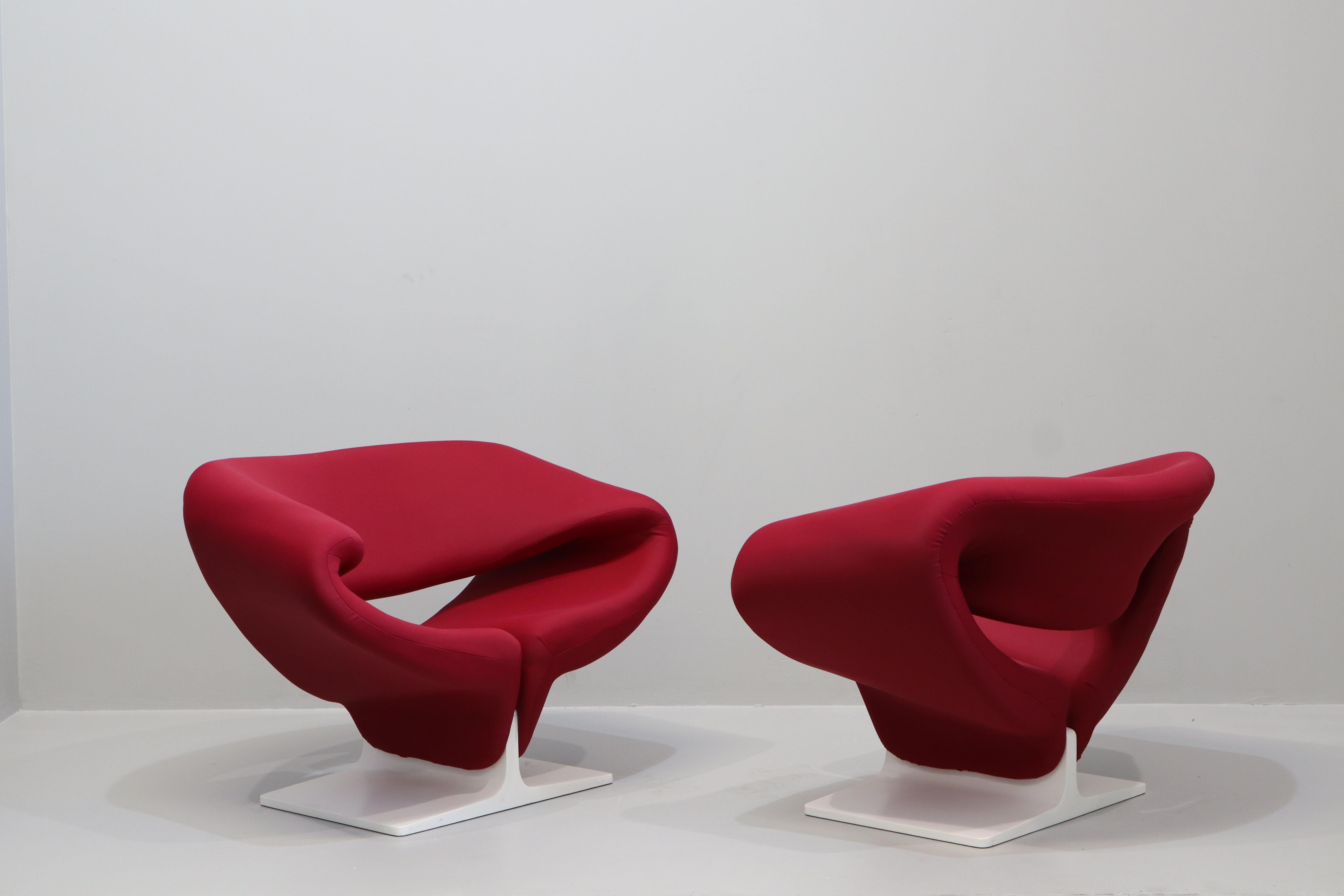 Néerlandais Paire de chaises à rubans du milieu du siècle par Pierre Paulin pour Artifort, 1960 Label Whit en vente