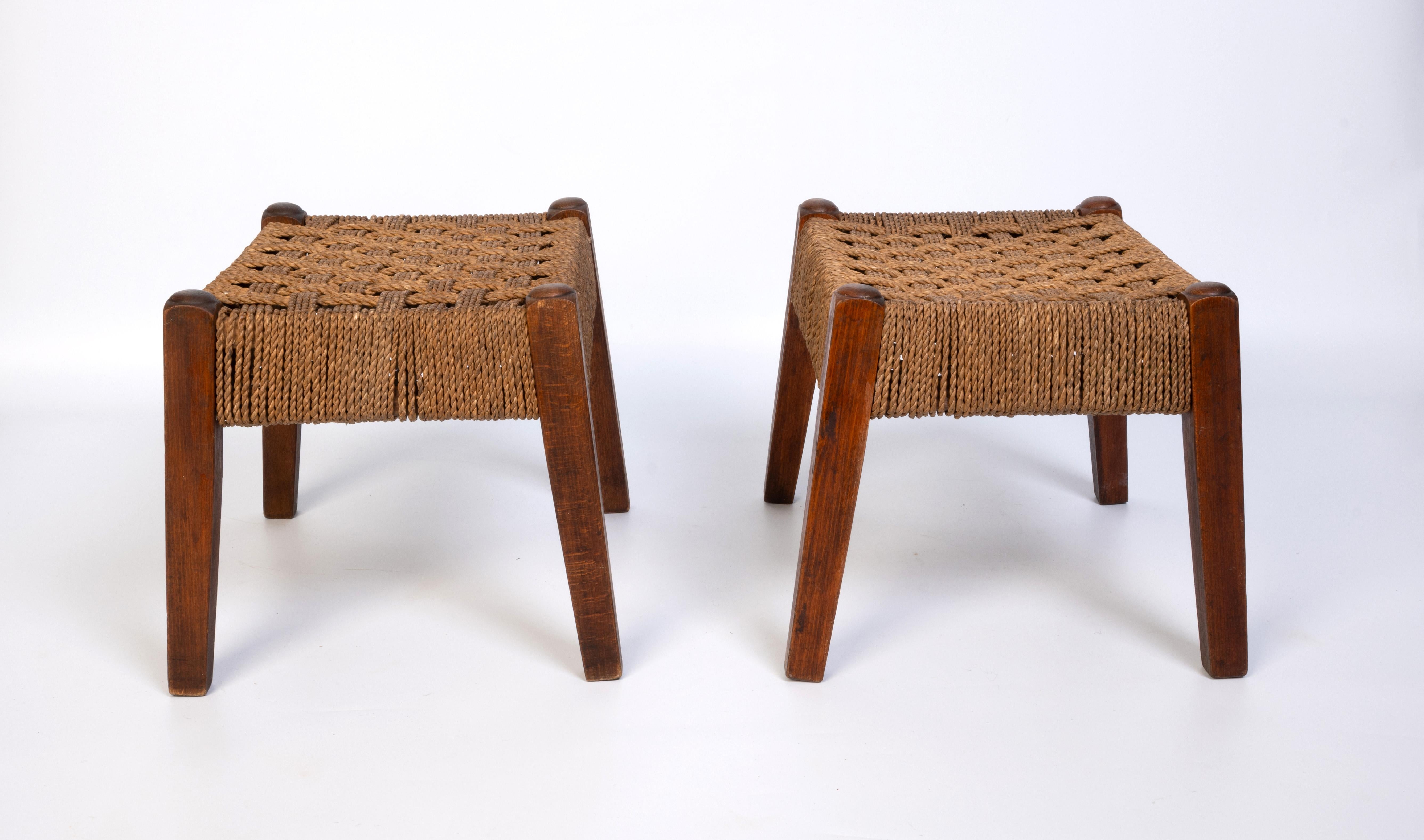 Danois Paire de tabourets en corde de jonc et hêtre du milieu du siècle, Danemark C.1950 en vente