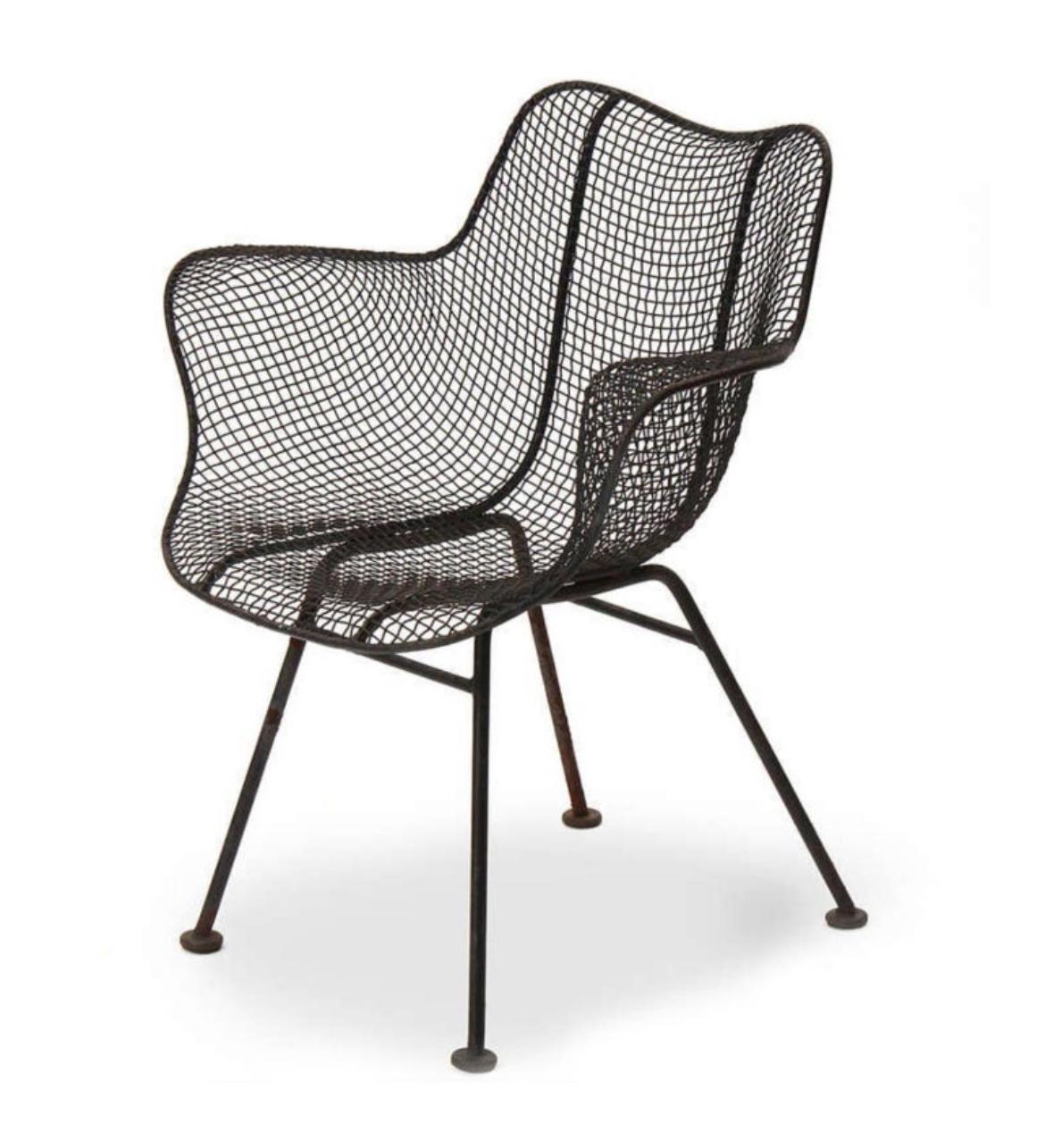 American Pair Mid-Century Russell Woodard Sculptura Mesh Sculpted Patio Armchairs Black