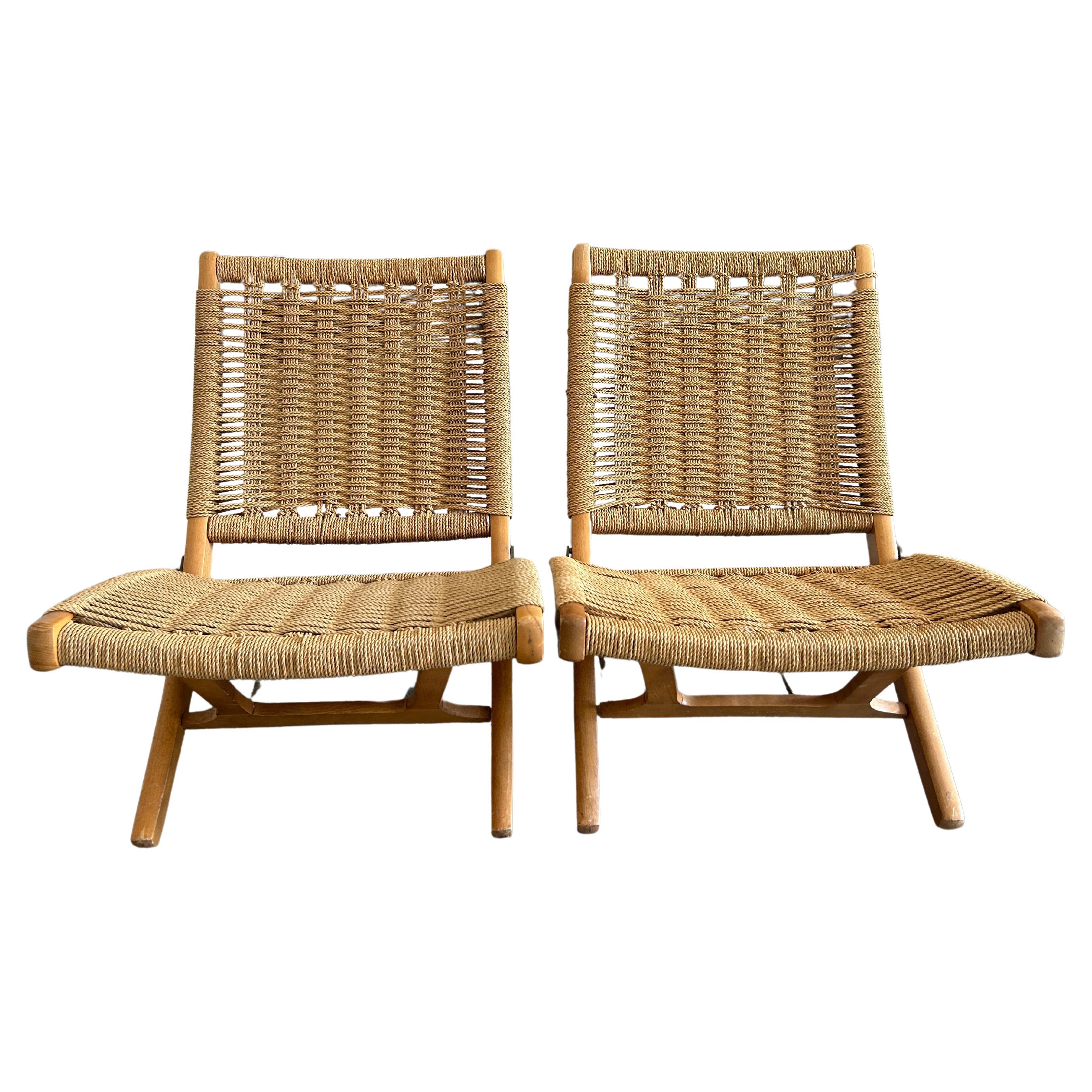 Pair Mid Century Scandinavian Modern woven Papercord folding lounge chairs For Sale
