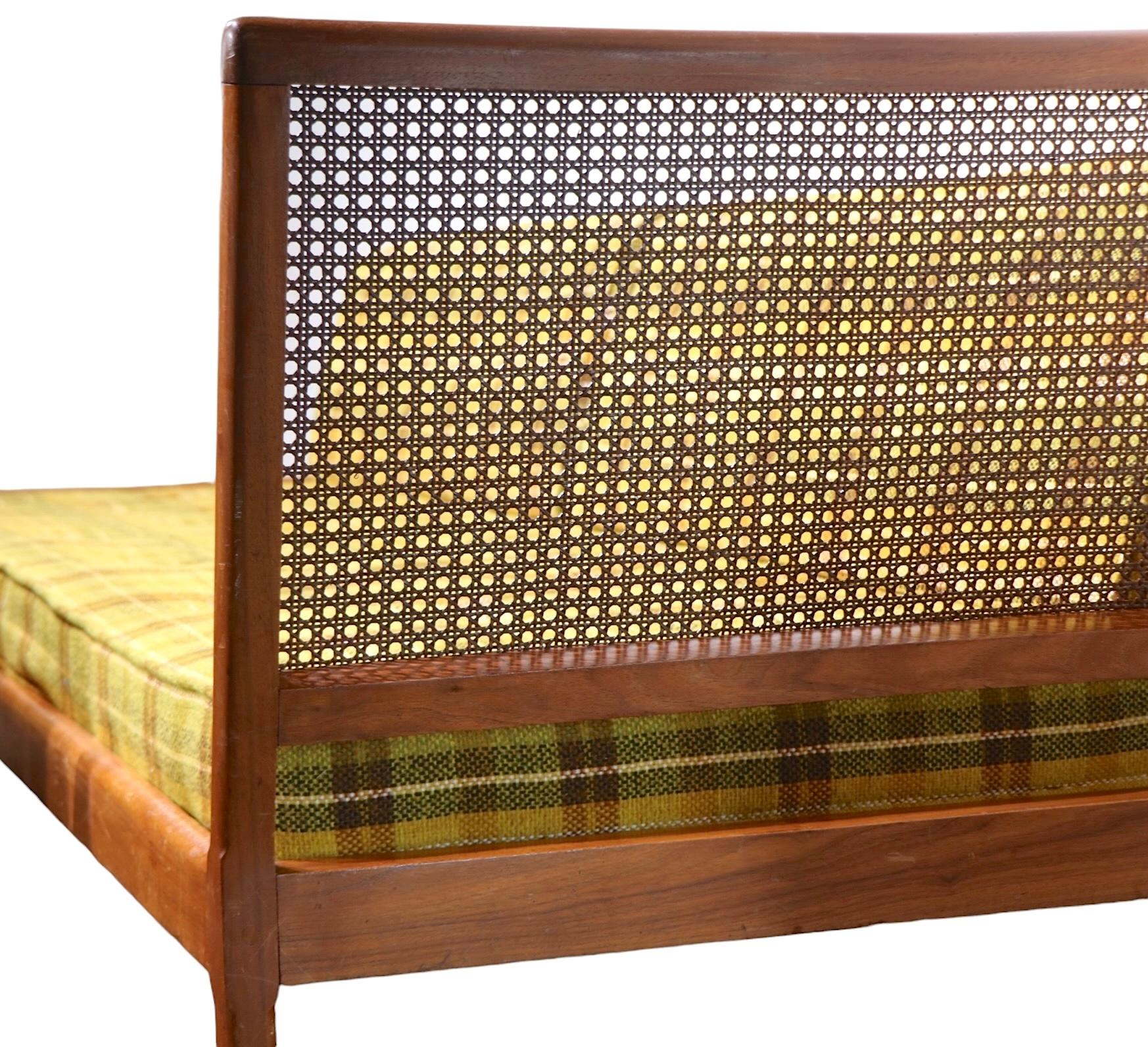 Pareja de sofás-cama de mediados de siglo Moderno de mediados de siglo en venta
