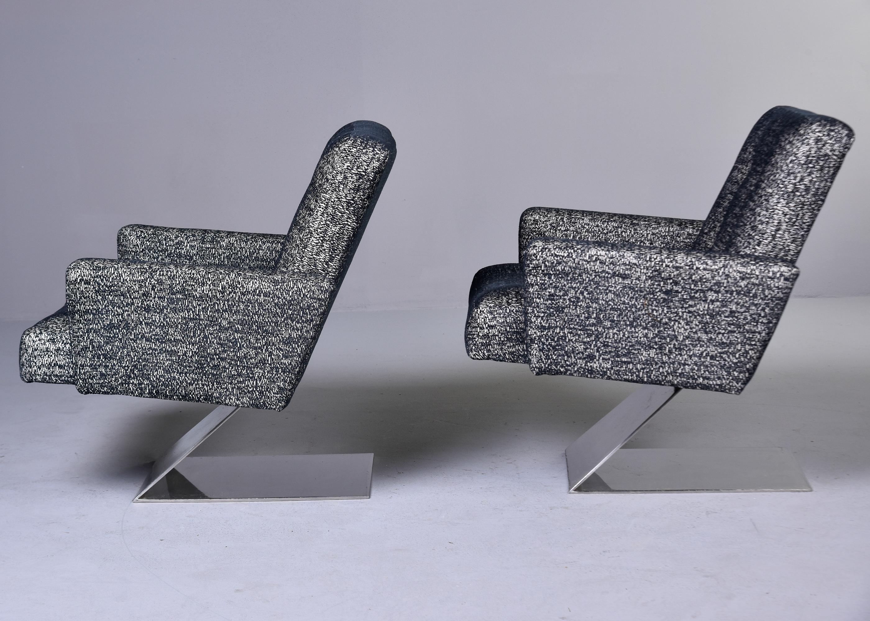 Pair Mid Century Steel Z Form Base Chairs with New Black and Cream Upholstery For Sale 1