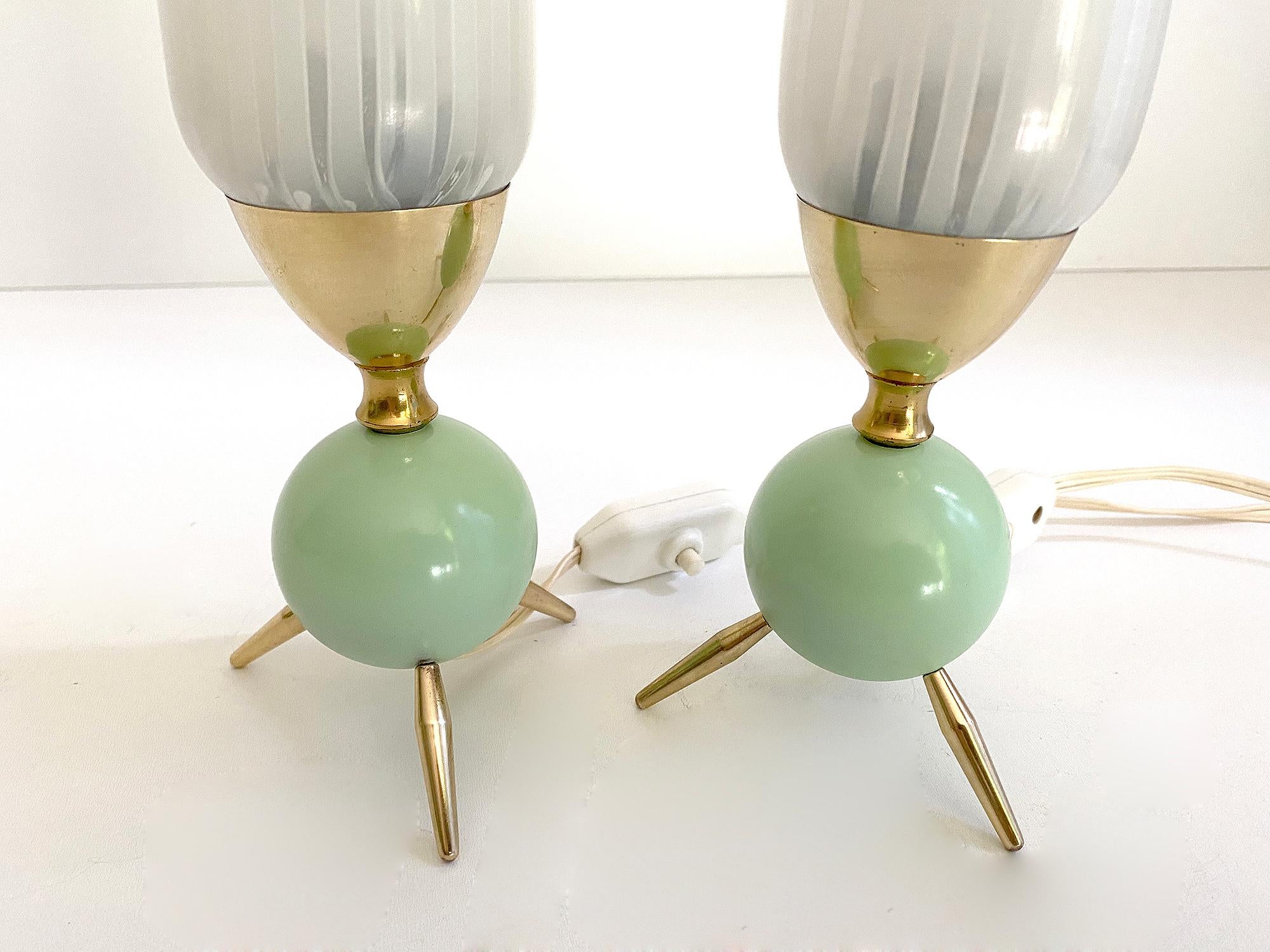 Mid-20th Century  Pair of UNIQUE Tripod Table Lamps Lights, Stilnovo Style, Brass Glass, 1950s  For Sale