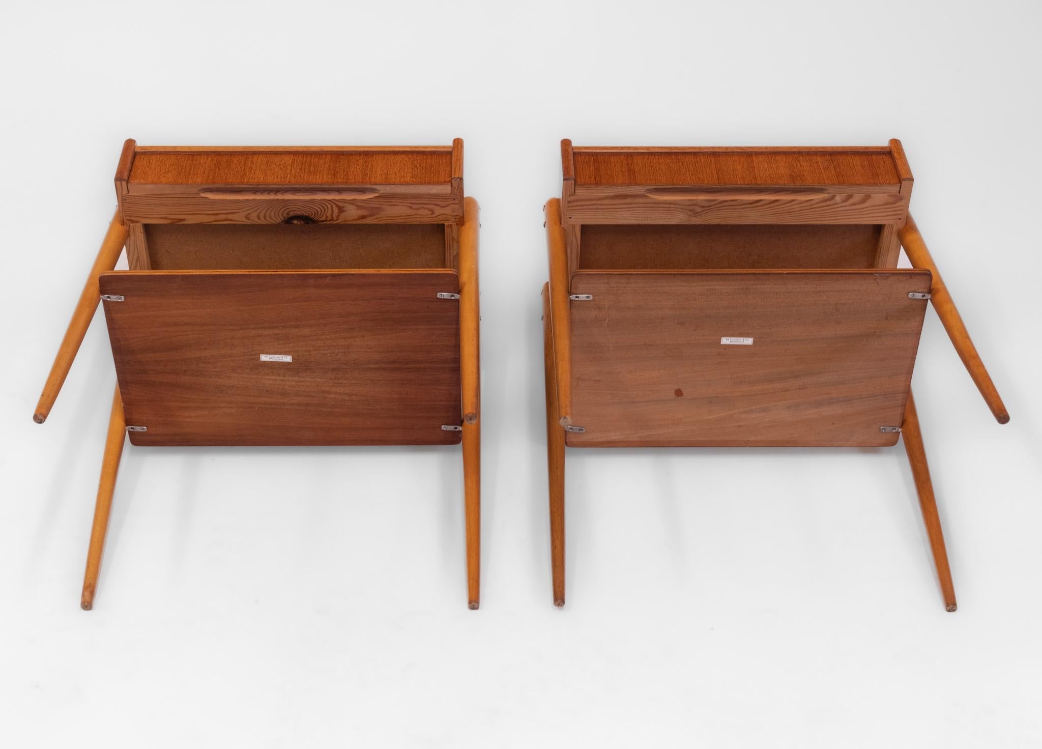 Paire de tables de chevet suédoises en teck du milieu du siècle par Carlström & Co en vente 5