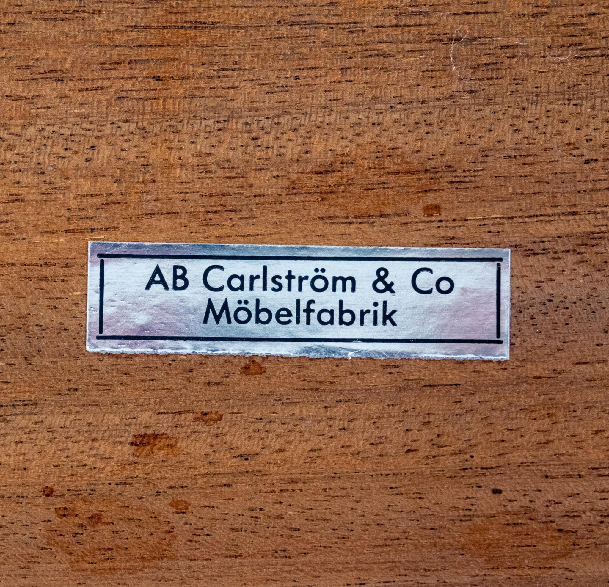 Paire de tables de chevet suédoises en teck du milieu du siècle par Carlström & Co en vente 6