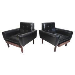 Pair Mid-Century Tufted Lounge Chairs in Black