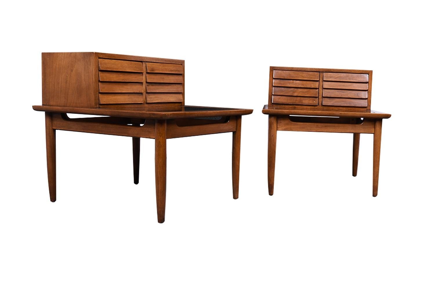 Pair Mid Century Two Tier End Tables Nightstands American of Martinsville 2