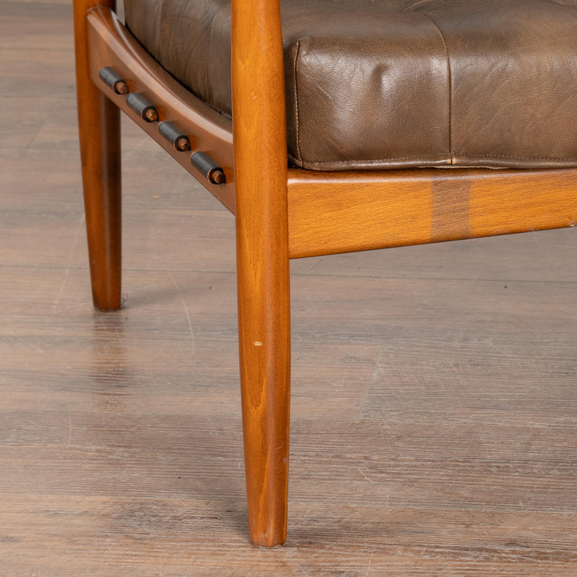 Pair, Mid Century Vintage Brown Leather Arm Chairs, Denmark circa 1960 For Sale 1