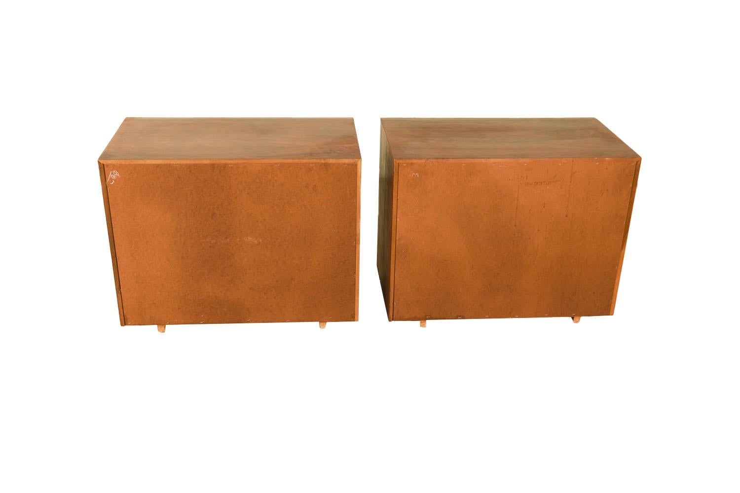 Pair Mid-Century Walnut Chrome Lane Cabinets Nightstands  In Good Condition For Sale In Baltimore, MD