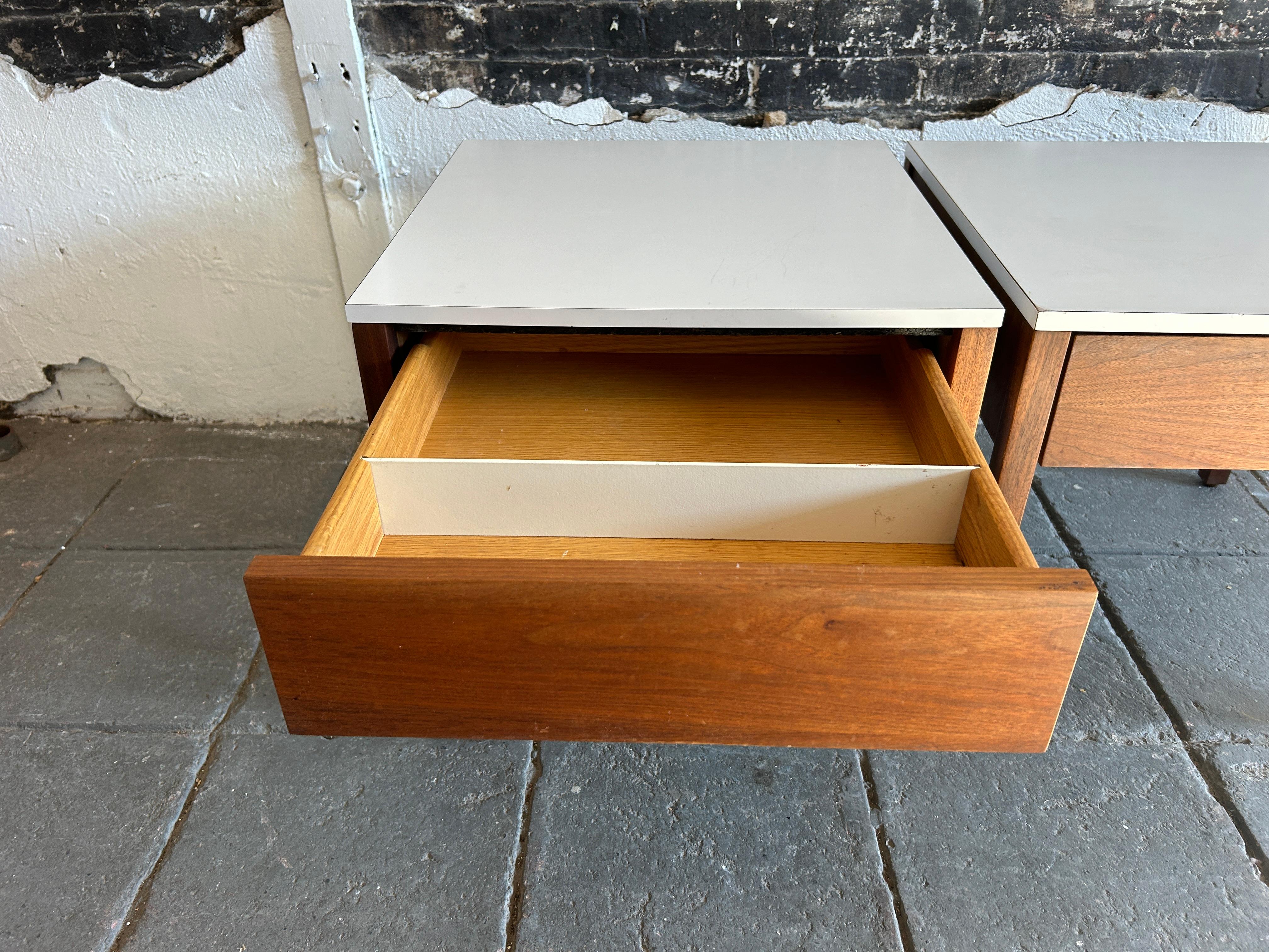 Pair Mid-Century Walnut with white laminate Top Nightstands by Florence Knoll For Sale 1