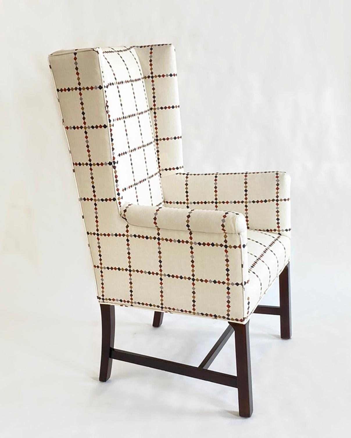Pair Mid-Century Wingback Chairs Upholstered in a Parzinger-Inspired Fabric im Angebot 5