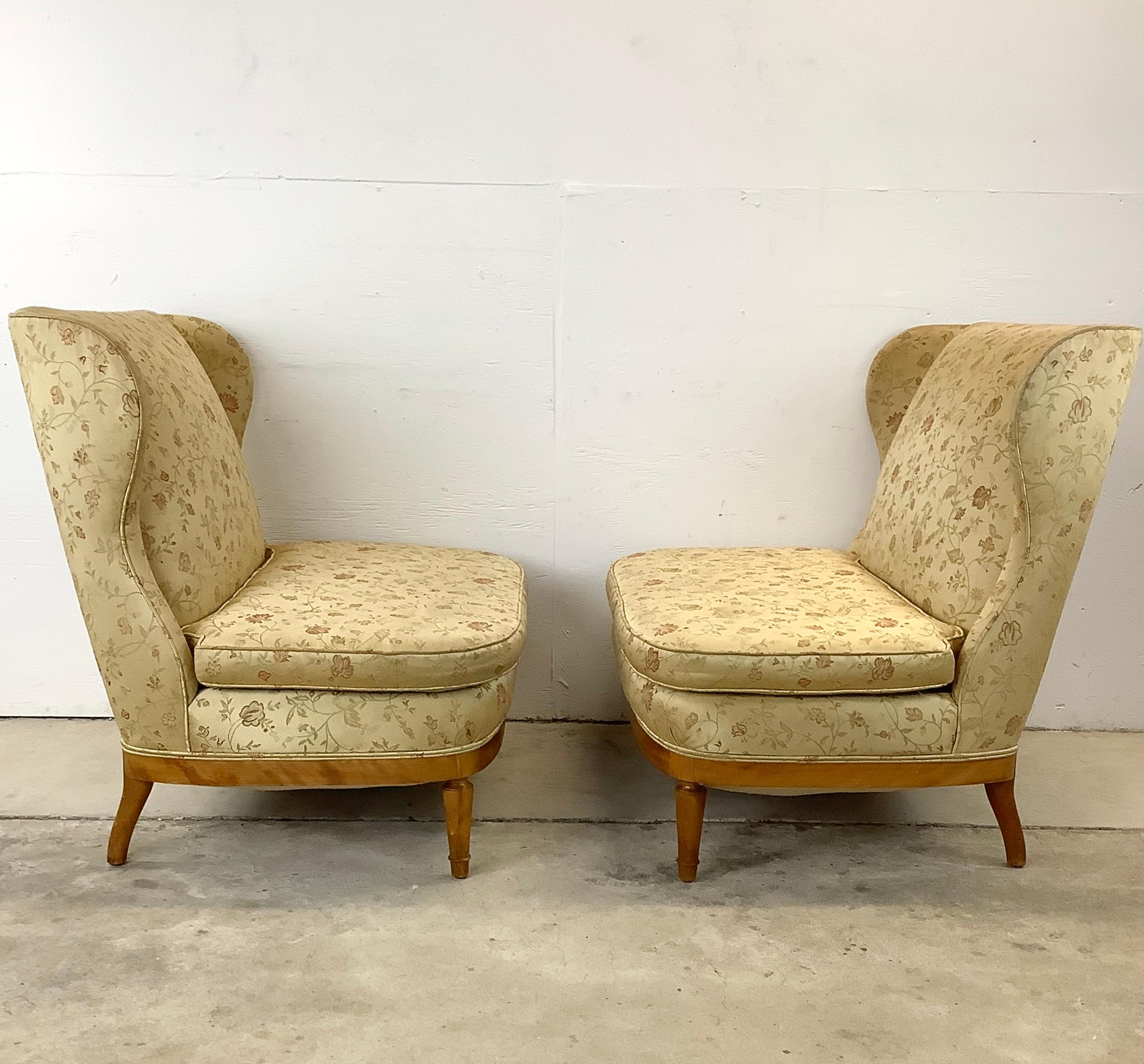 Other Pair Mid-Century Wingback Loveseats after Paolo Buffa For Sale