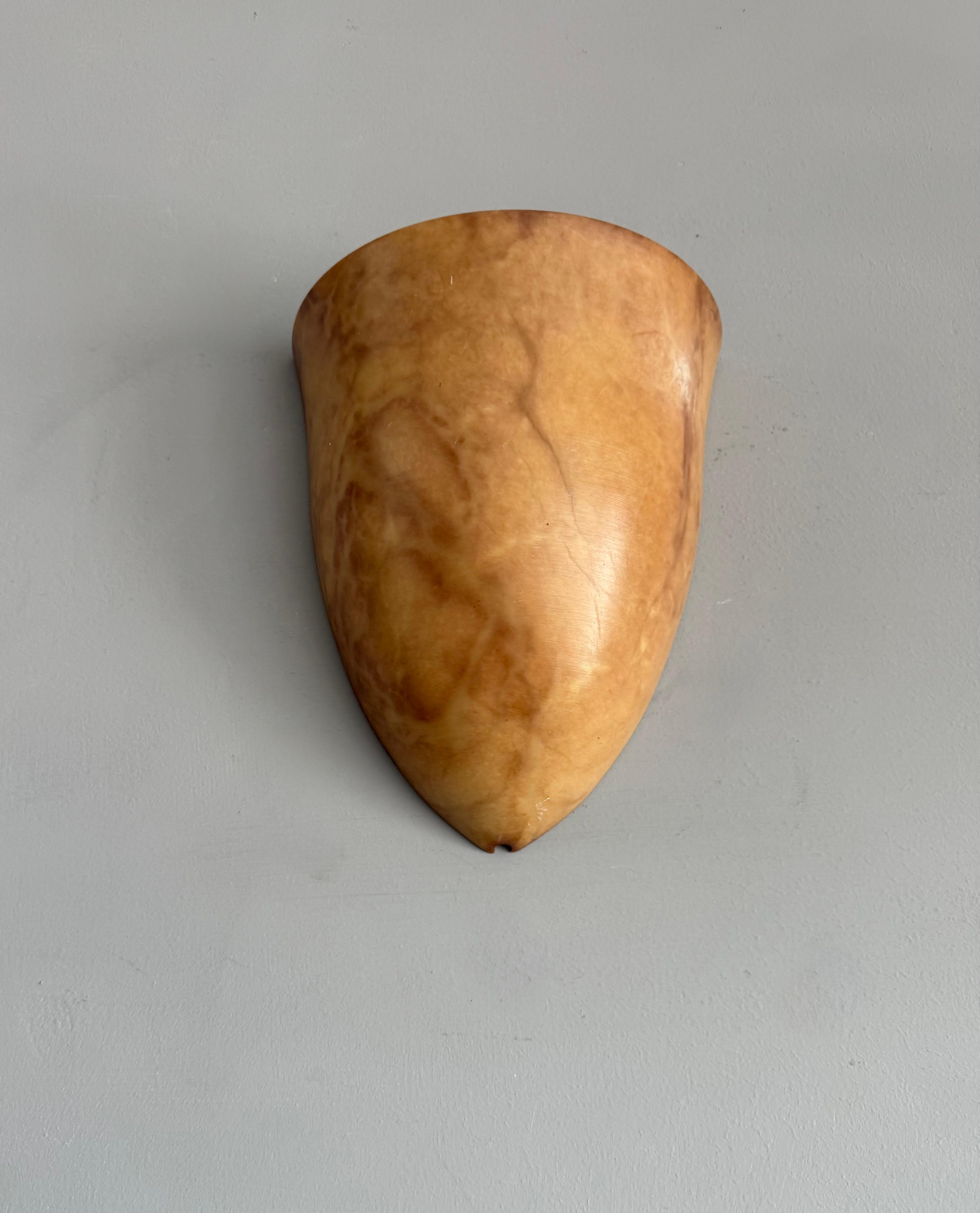 Paar Wandleuchter aus Alabaster im Art-Déco-Stil der Jahrhundertmitte, handgefertigte Kokonform im Angebot 10