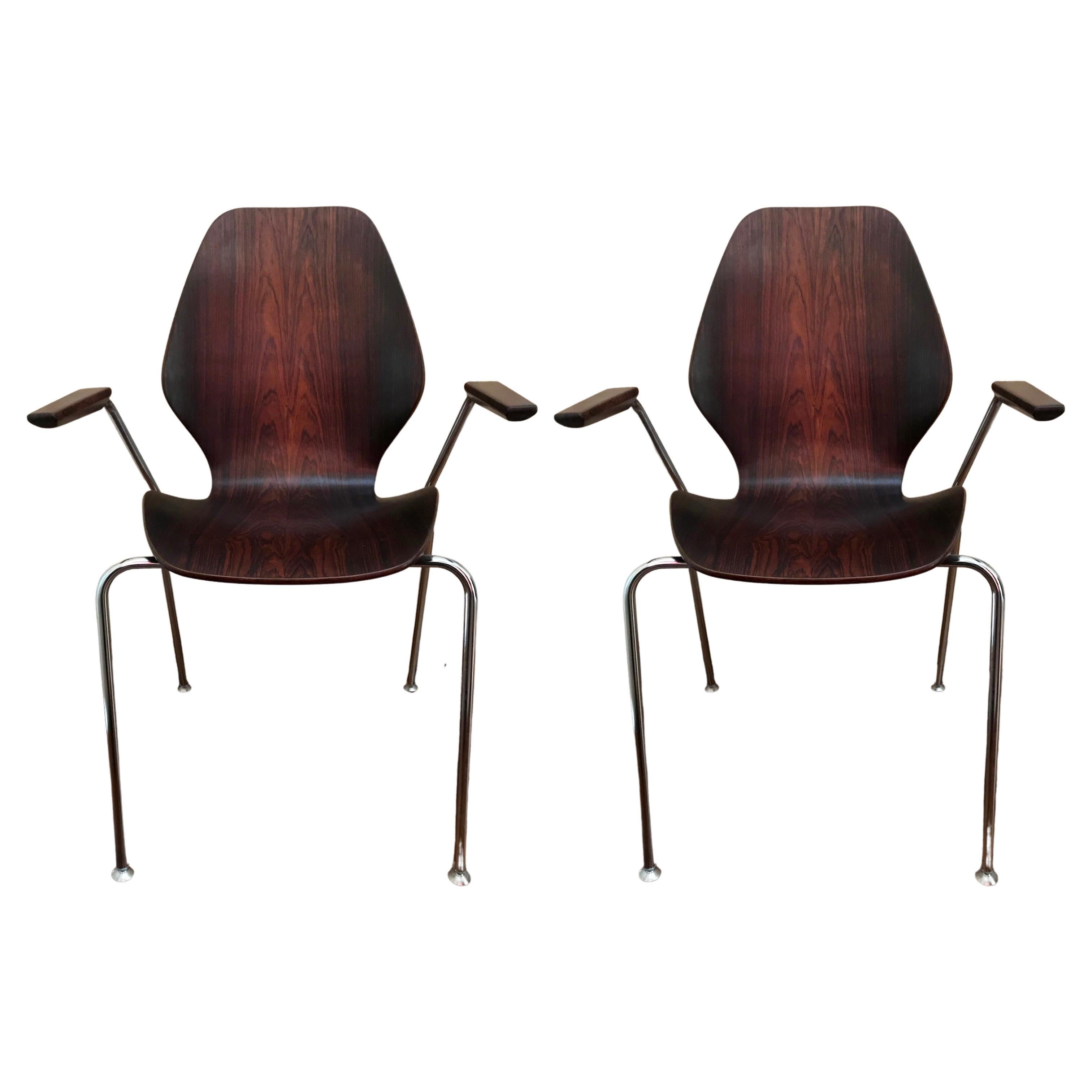 Paire de chaises danoises en bois de rose du milieu du siècle dernier