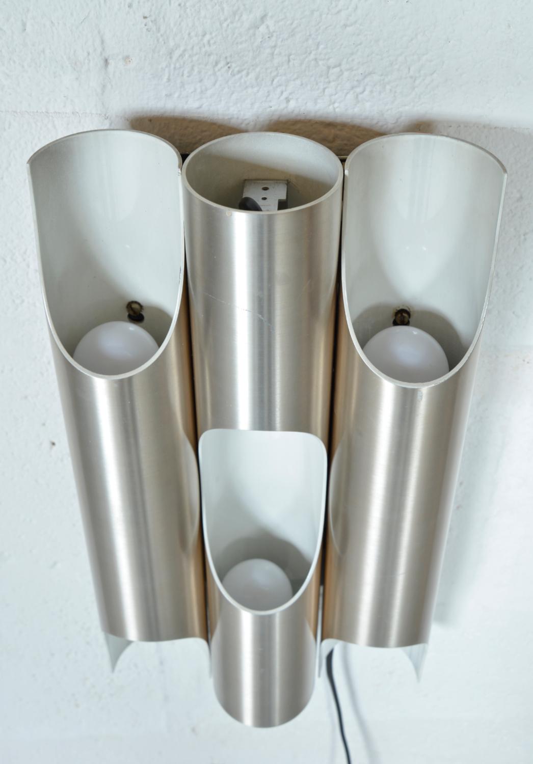 Paire de lampes murales hollandaises Raak Fuga du milieu du siècle 1960 Sconce Space Age Modernist en vente 3
