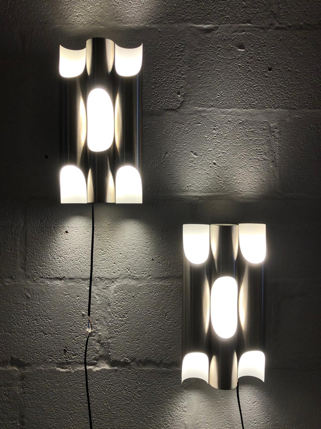 Paire de lampes murales hollandaises Raak Fuga du milieu du siècle 1960 Sconce Space Age Modernist en vente 5