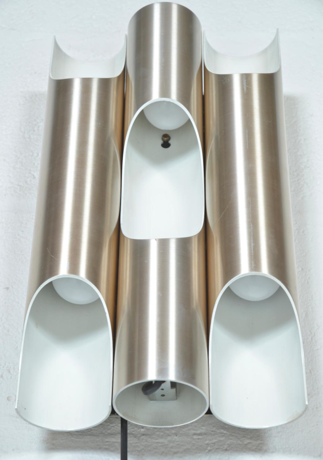 Paire de lampes murales hollandaises Raak Fuga du milieu du siècle 1960 Sconce Space Age Modernist en vente 2