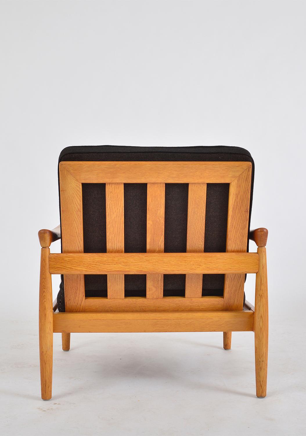 Pair of Midcentury Erik Wørts Oak Lounge Chairs for Broderna Andersson, Sweden 3