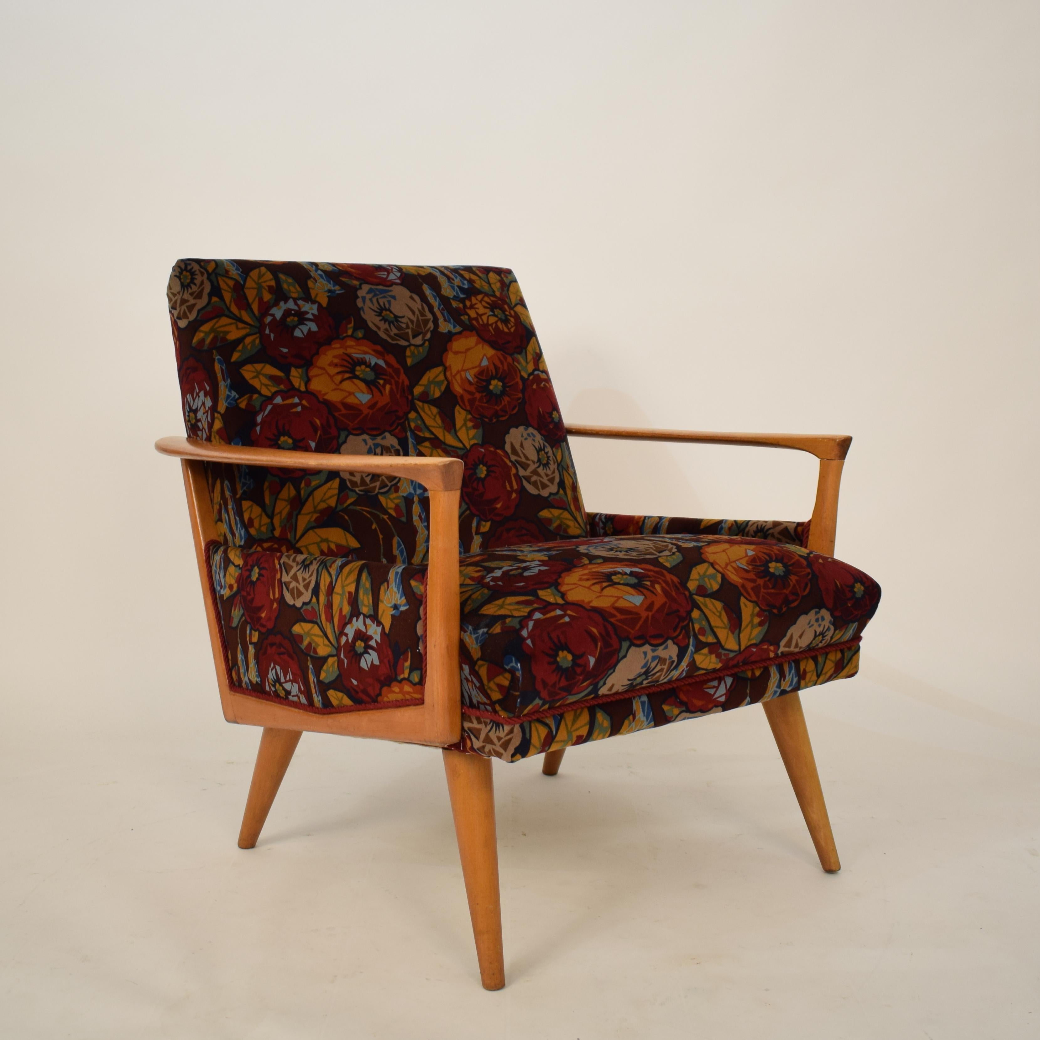 Midcentury Italian Armchairs in Beech and Upholstered Flower Velvet, 1950, Pair 3