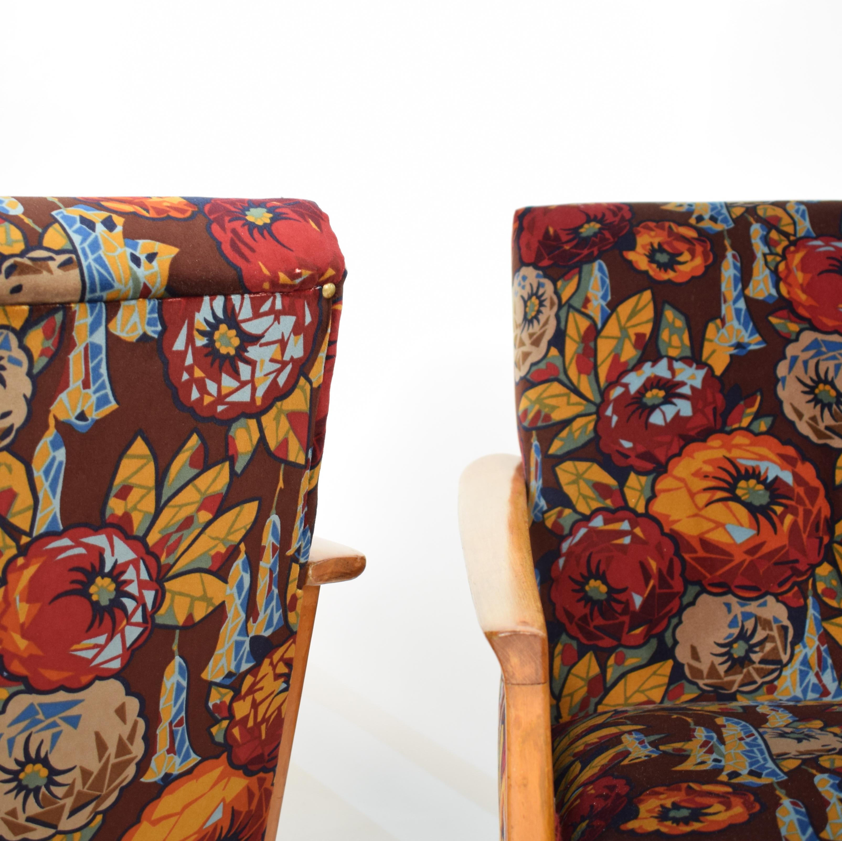 Mid-Century Modern Midcentury Italian Armchairs in Beech and Upholstered Flower Velvet, 1950, Pair
