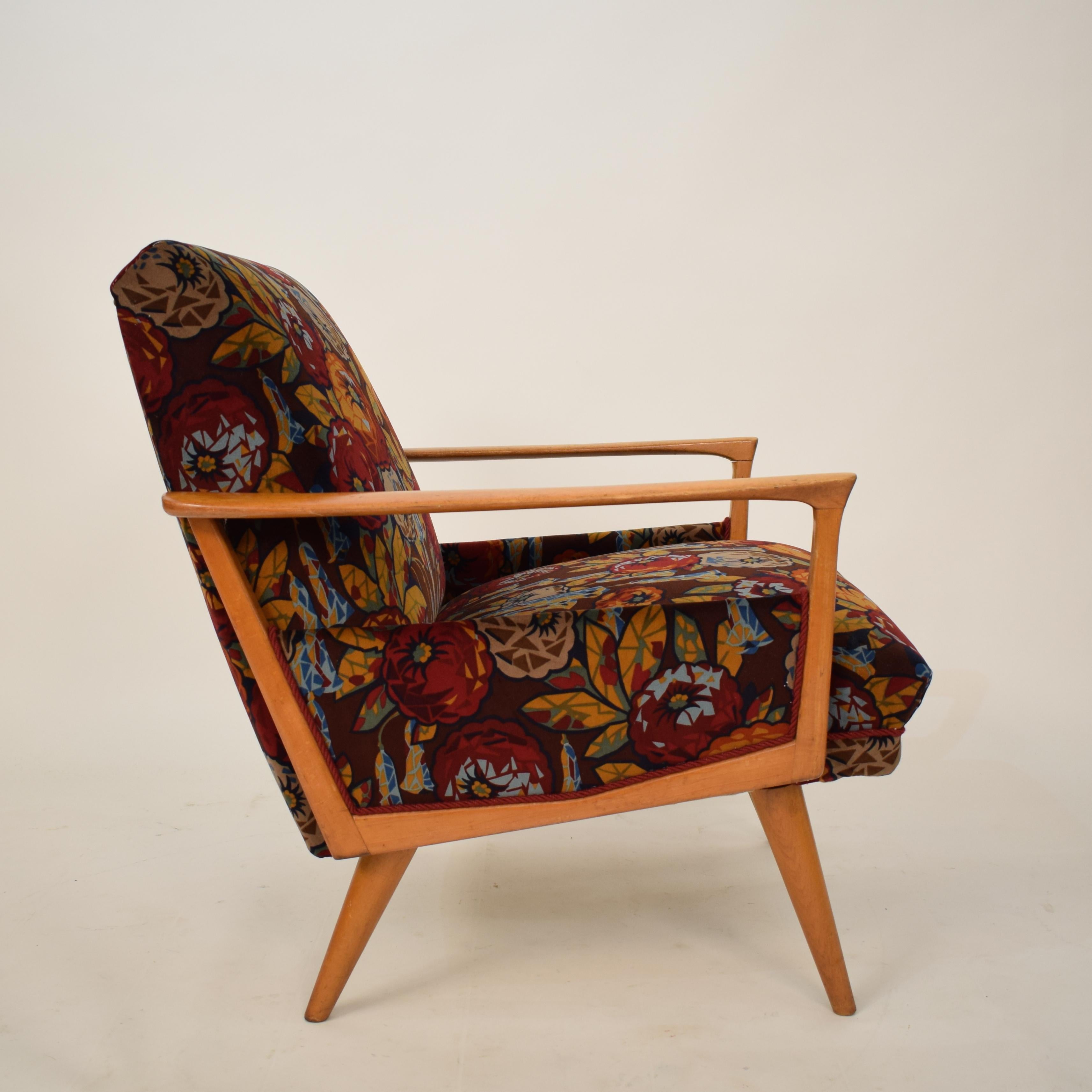 Midcentury Italian Armchairs in Beech and Upholstered Flower Velvet, 1950, Pair 2