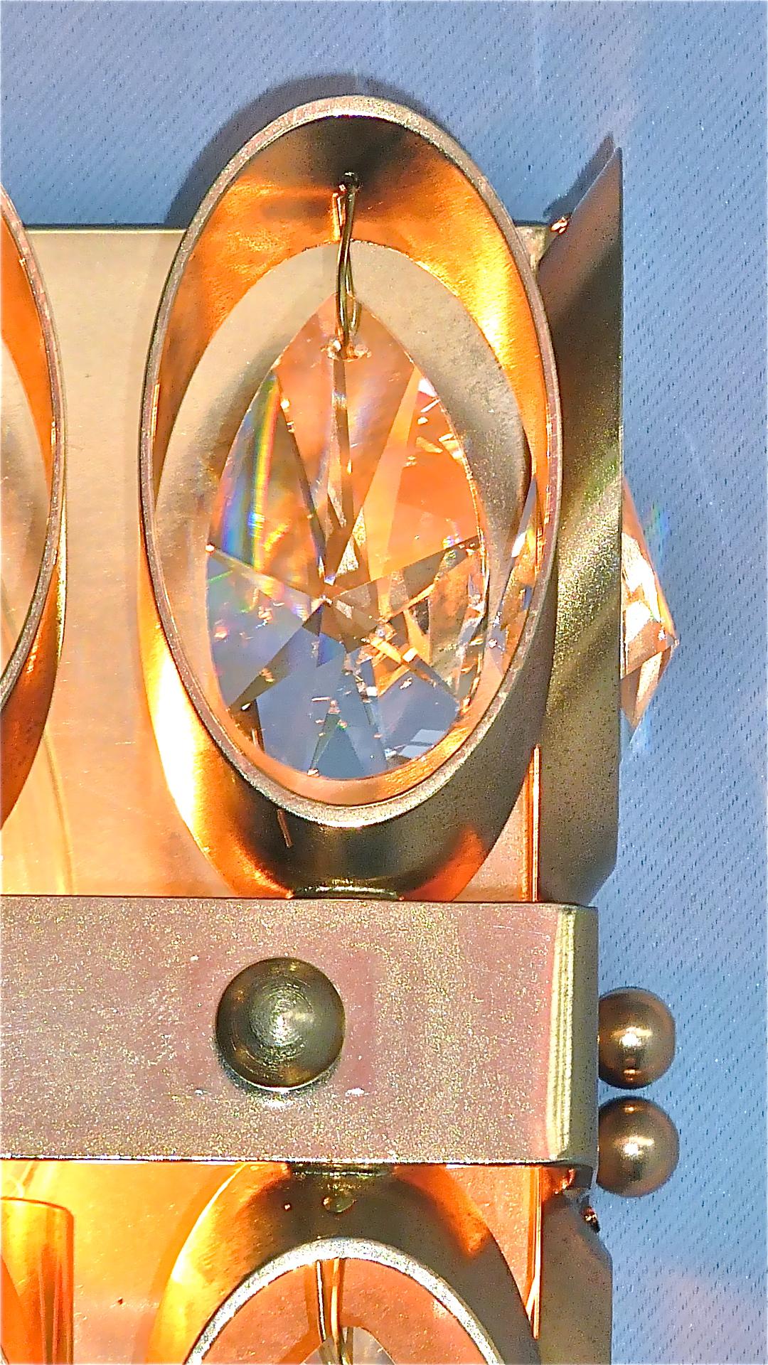 Mitte des Jahrhunderts Lobmeyr oder Palwa Vergoldetes Messing Facettiertes Kristallglas Wandleuchter 1960er Jahre, Paar im Angebot 11