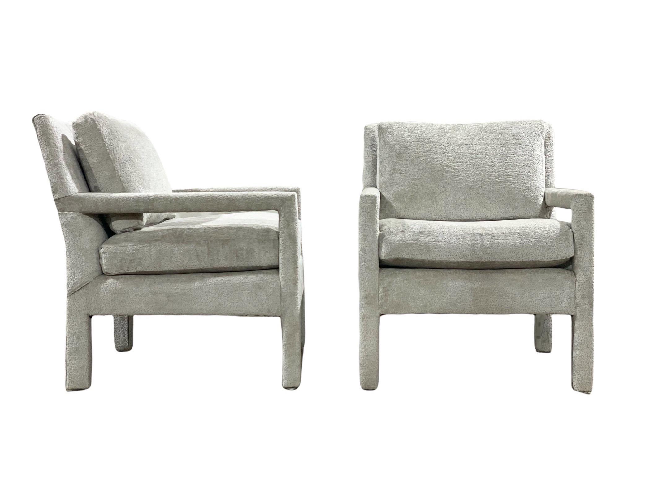 Pair Midcentury Parsons Style Lounge Chairs by Bernhardt, After Milo Baughman For Sale 2