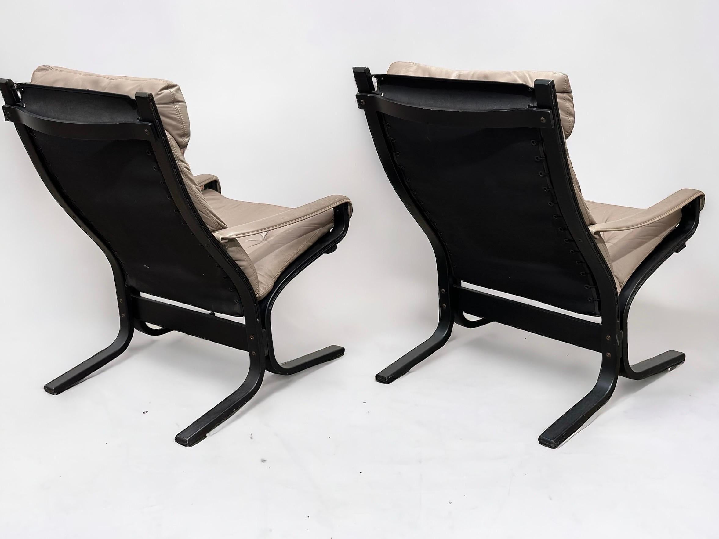 Late 20th Century Pair Midcentury Westnofa Siesta Chairs - Highback Leather - Ingmar Relling For Sale