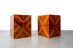 Pair Milo Baughman for Thayer Coggin Exotic Rosewood Veneer Pedestal Side Tables