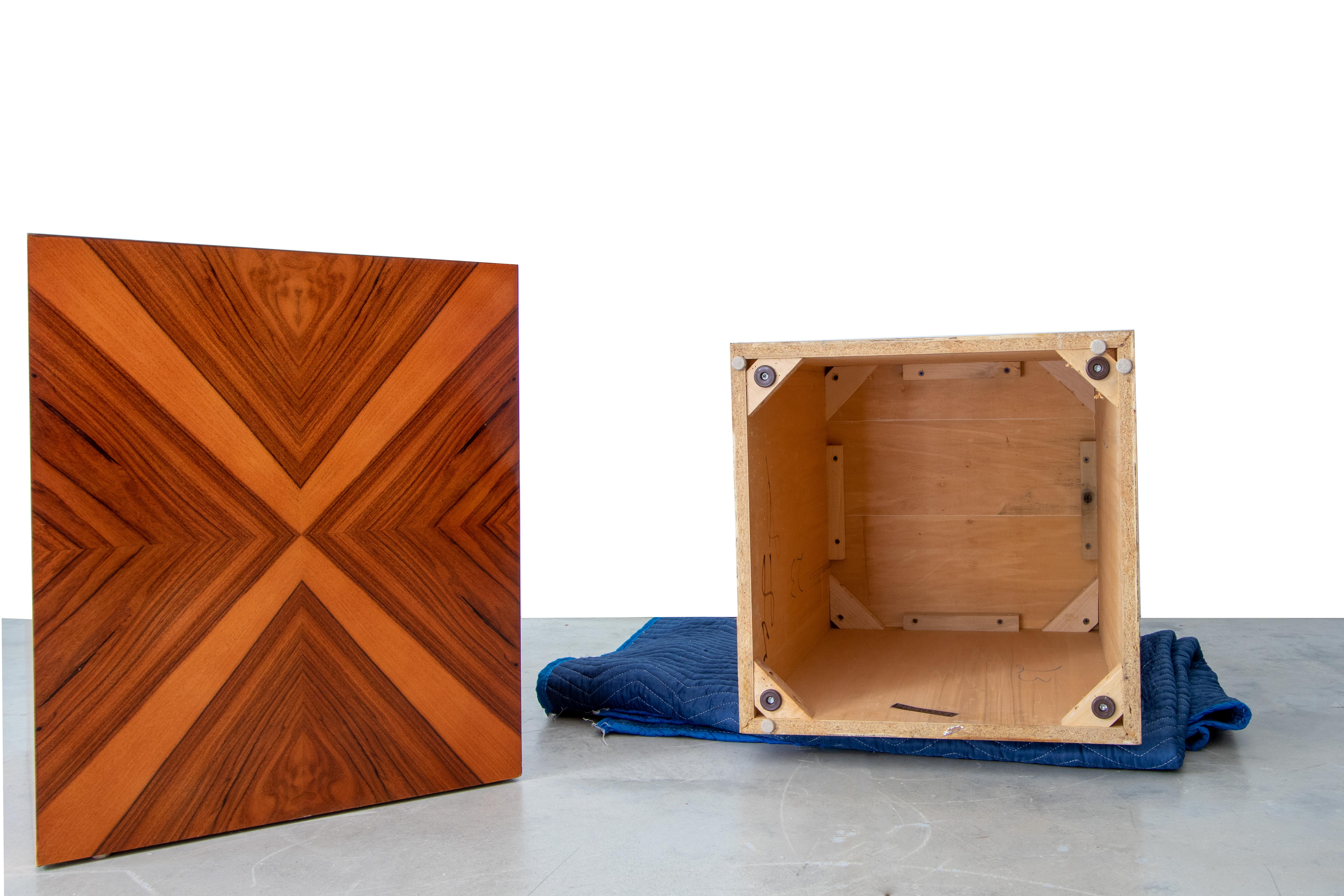 Late 20th Century Pair Milo Baughman for Thayer Coggin Exotic Rosewood Veneer Pedestal Side Tables
